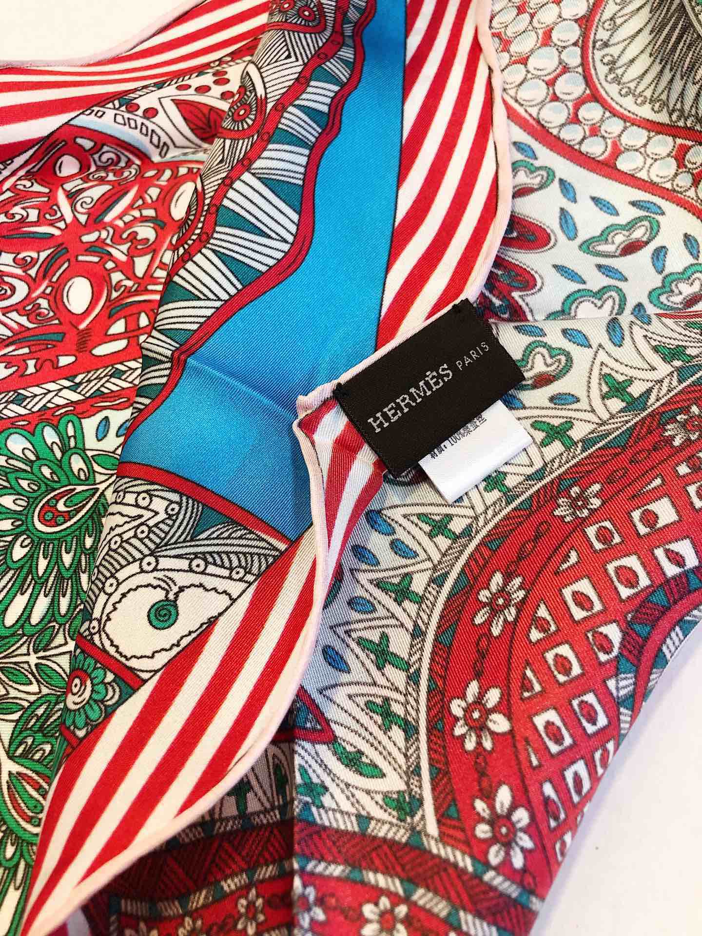 Hermes - Новейший шарф Garden Diamond - 100% - Твиловый шелк - 43 - 115 см - 2