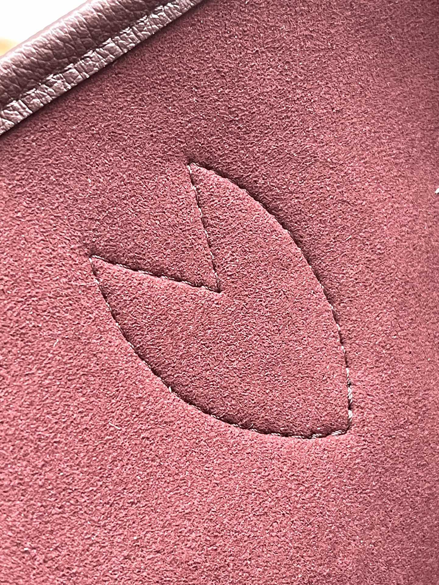 m45686-LV-neverfull-mm-Handbag-Burgundy