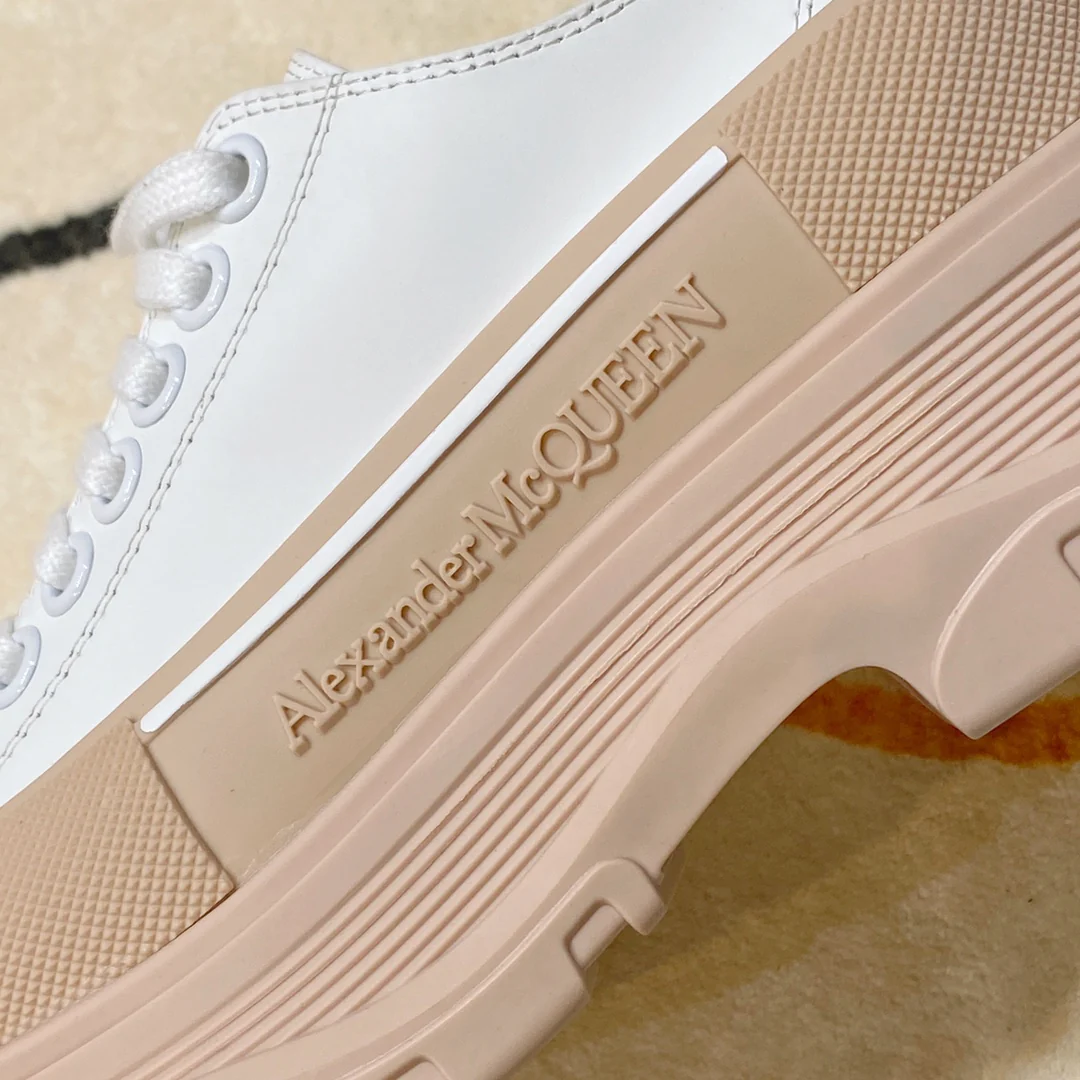 McQueen - Milk Tea Back Sole - Белые кроссовки