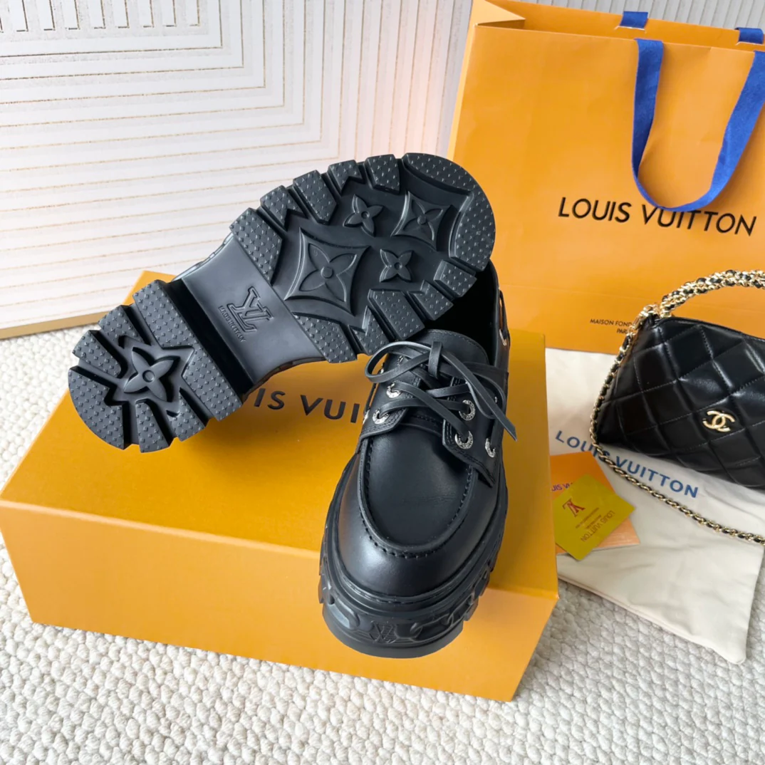 Лоферы LV 2024 - черные