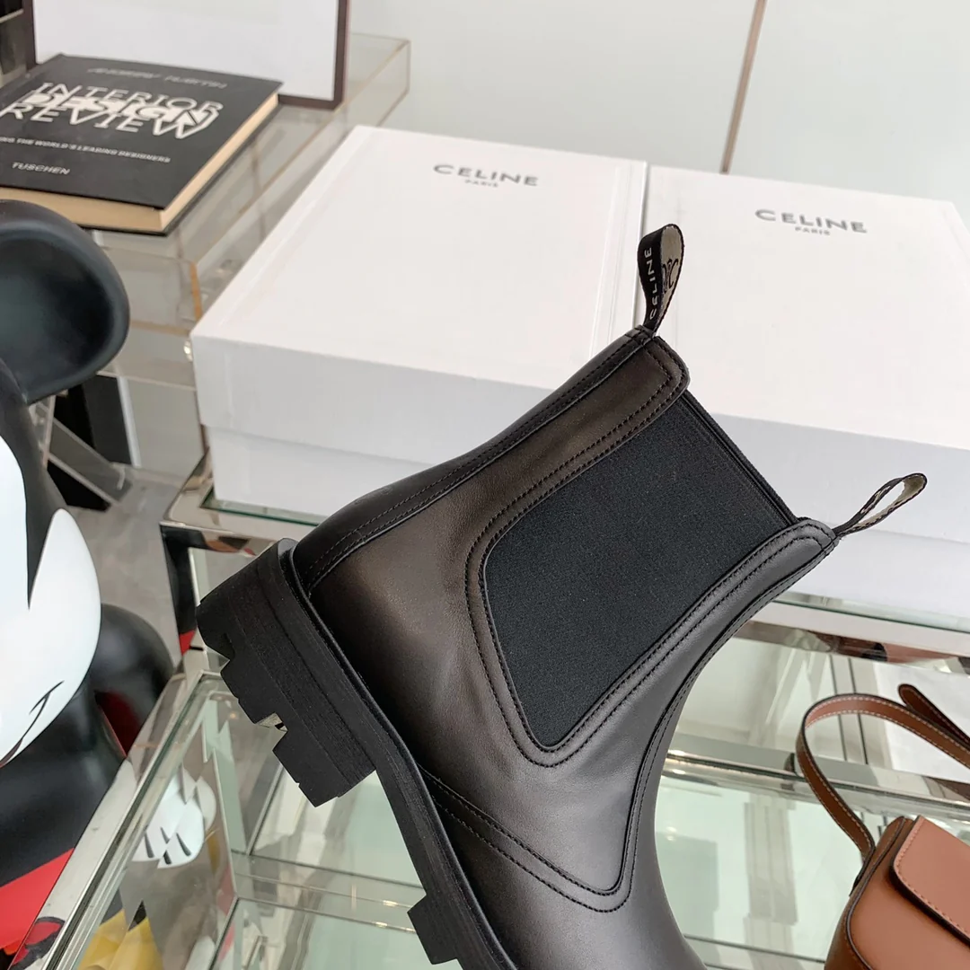 Новые сапоги Celine 2022 года