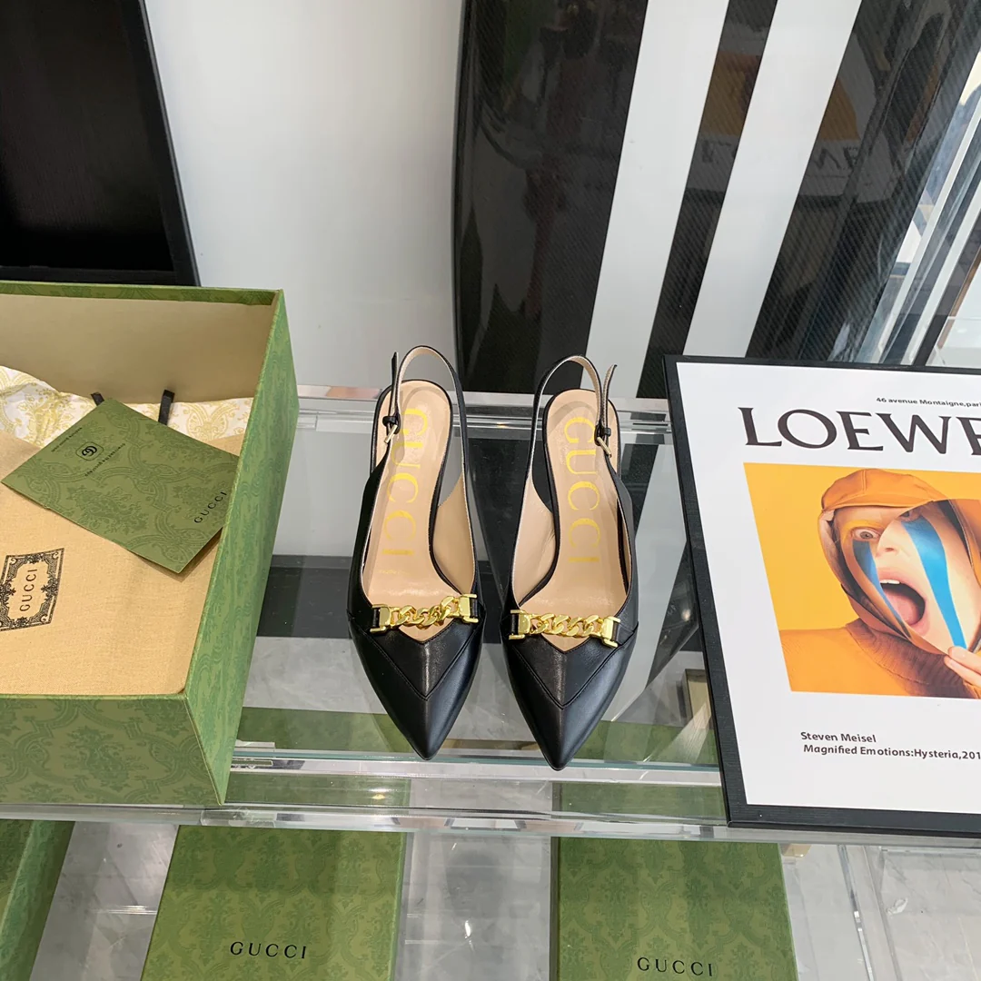 Туфли на высоком каблуке Gucci в стиле ретро с острым носком - 2
