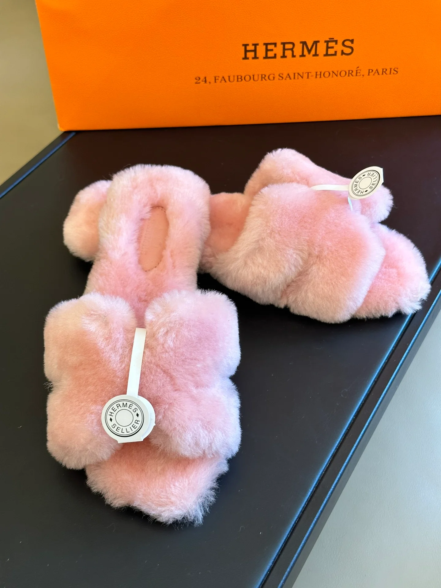 Шерстяные тапочки Hermes 2024 - розовые