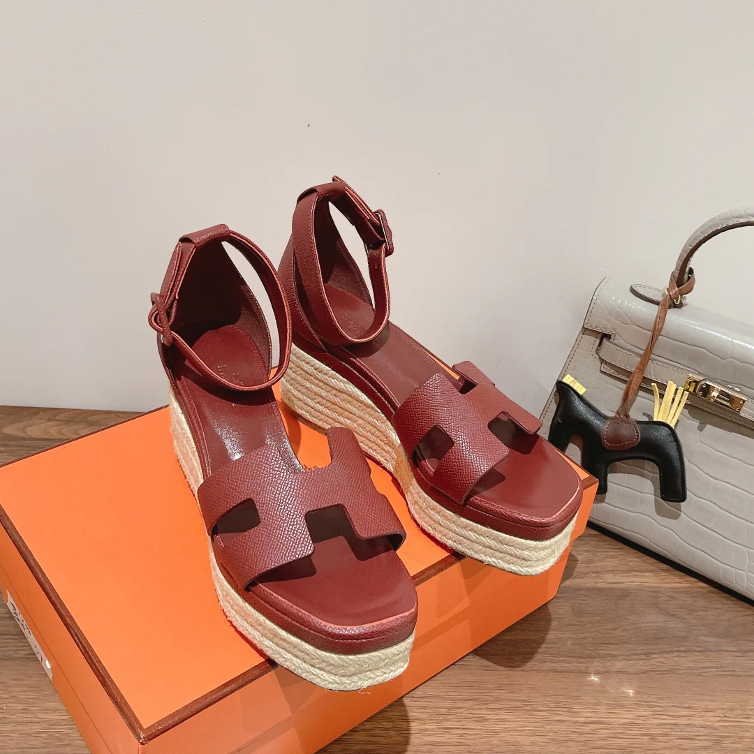 Соломенные сандалии Hermes-elda