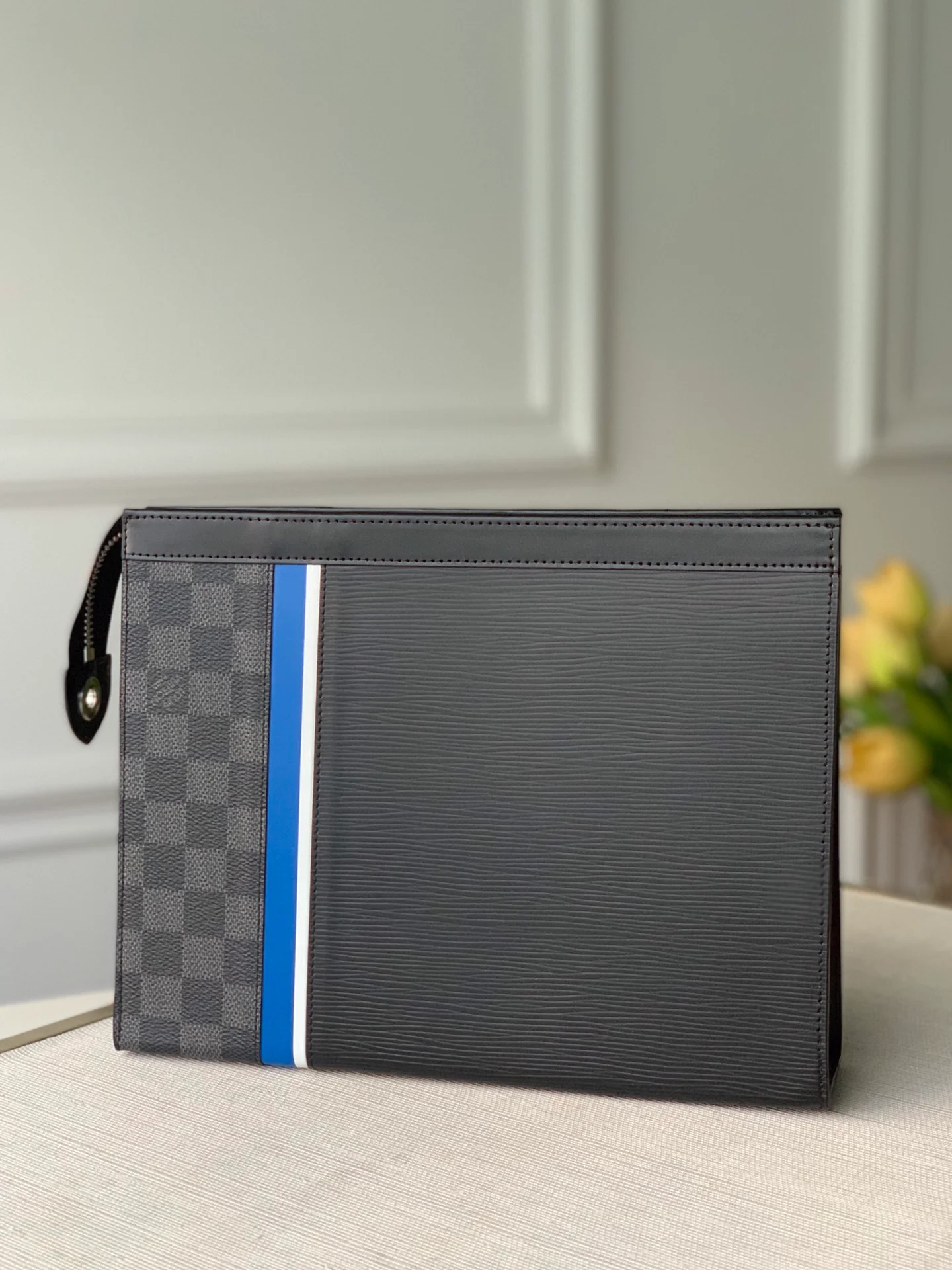 lv-m56872-pochette-voyage-средний клатч