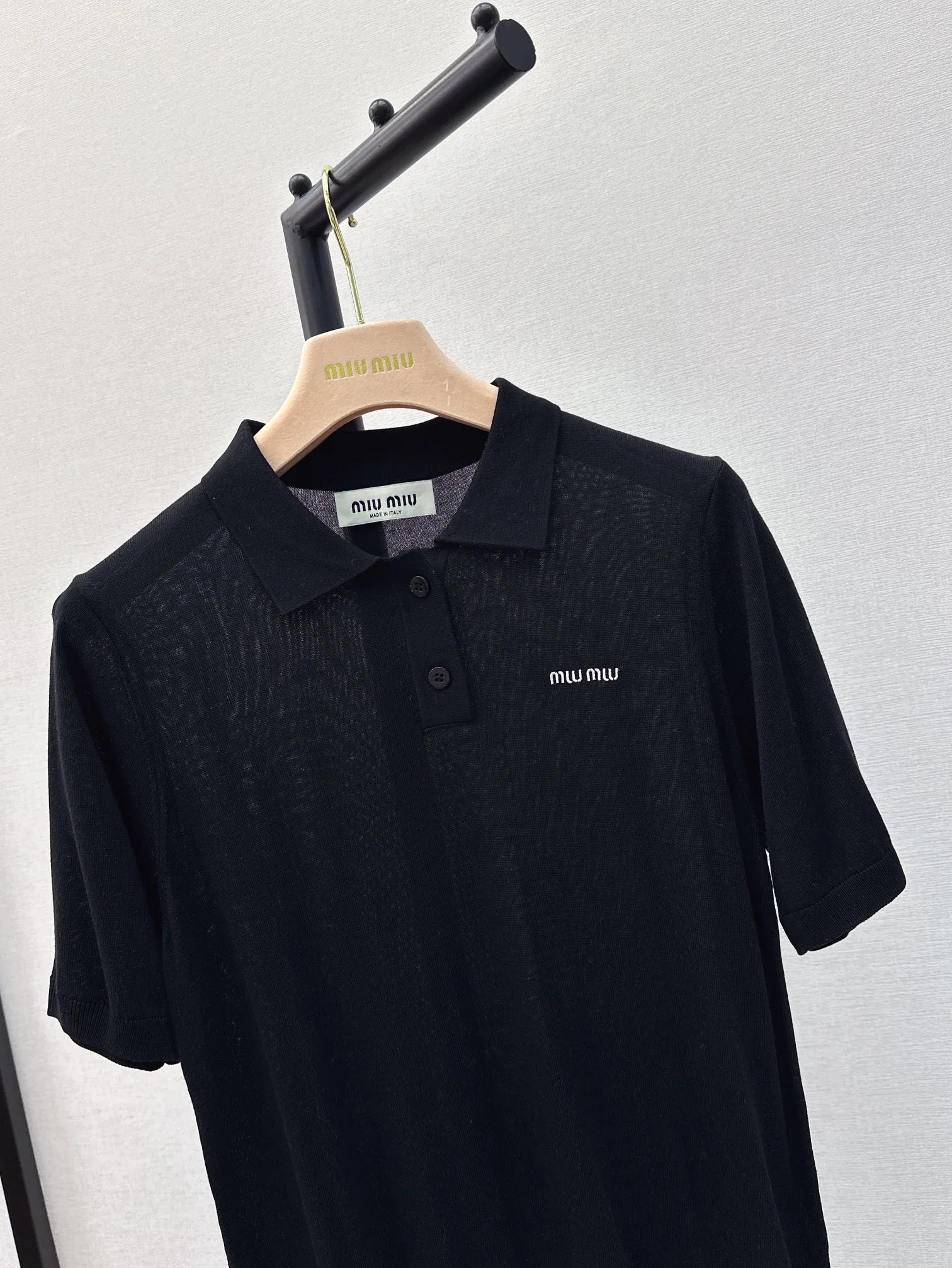 Miu Miu - 2404 - 24ss Весенне-летний новый вязаный свитер-поло - Черный