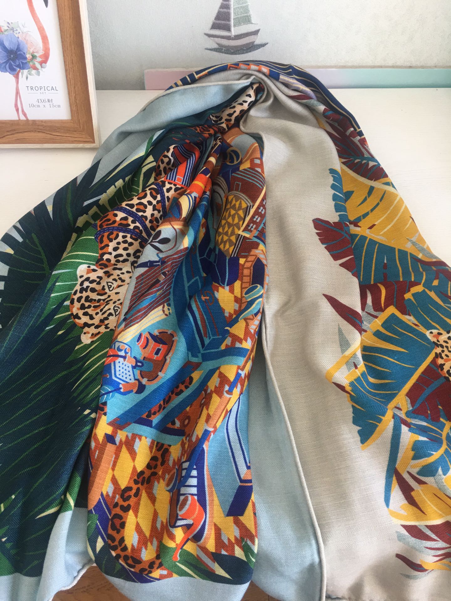 Большой двусторонний шарф Hermes - 136 см - 30 см - Шелк 70 г - Шерсть 11 г