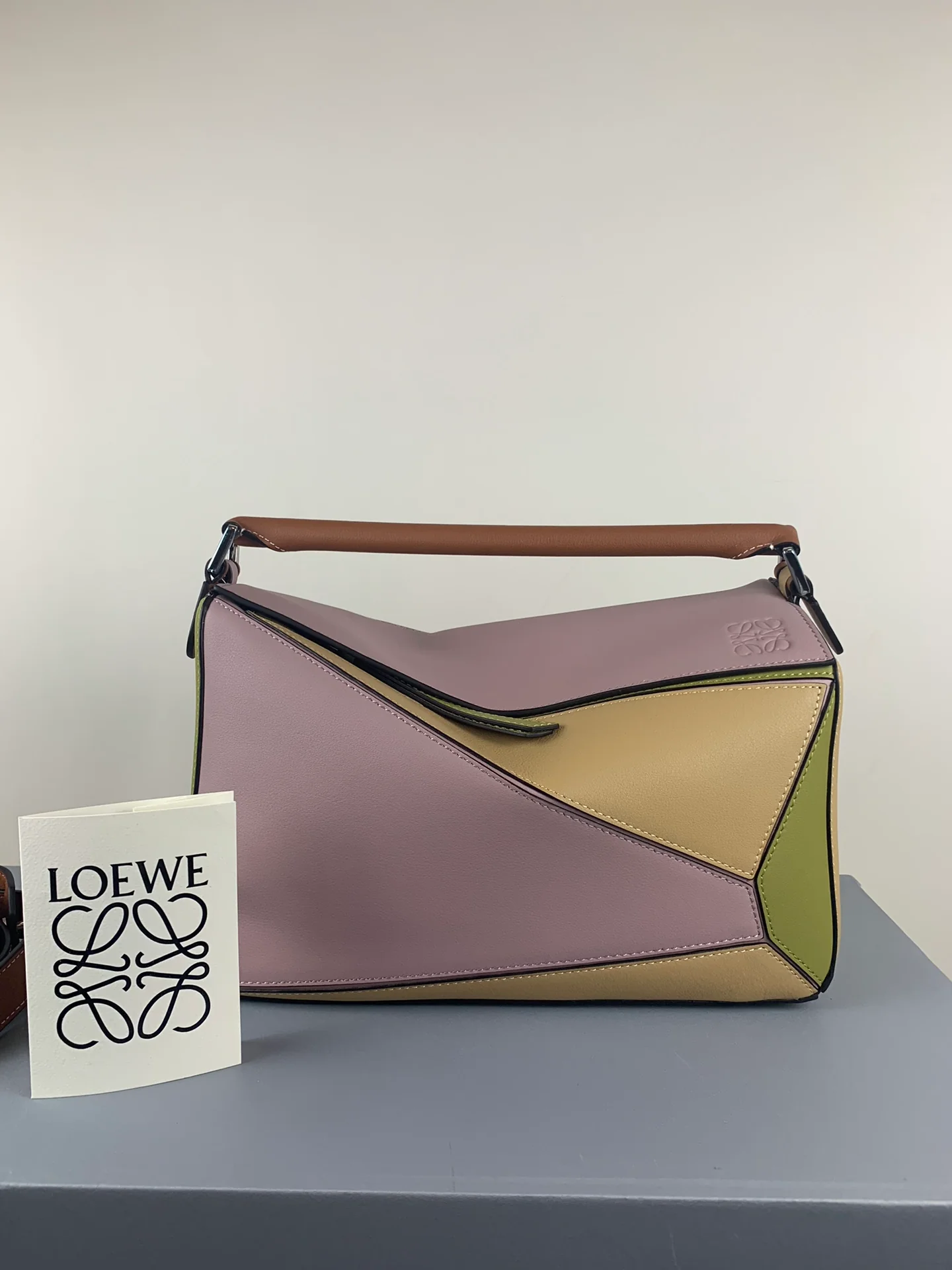 Сумка Loewe Puzzle, телячья кожа, средний размер, 1 шт.