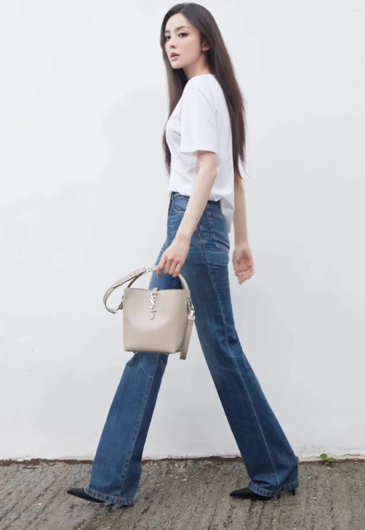 Сумка-ведро YSL Hobo – белая с серебристой фурнитурой – маленькая