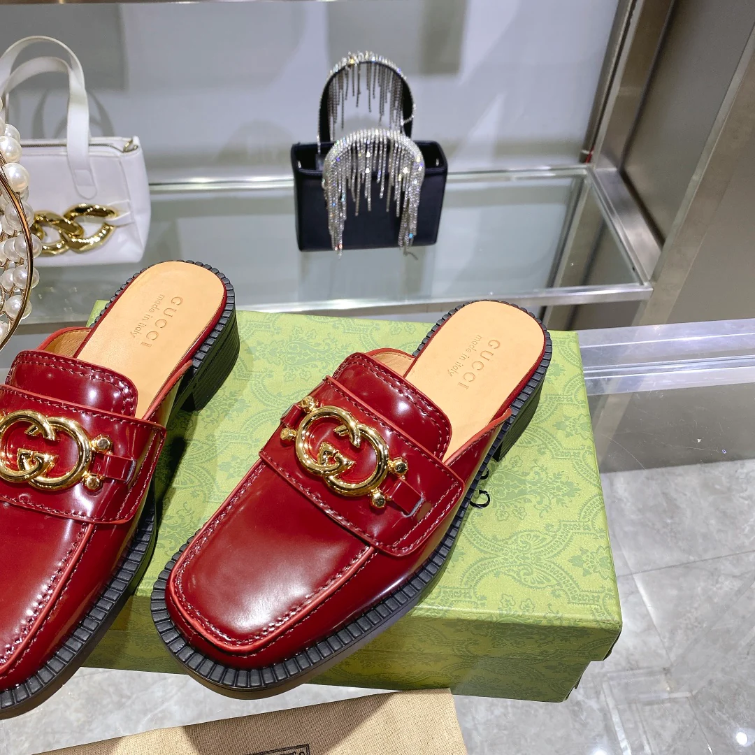 Лоферы Gucci с квадратным носком (без шнурков)