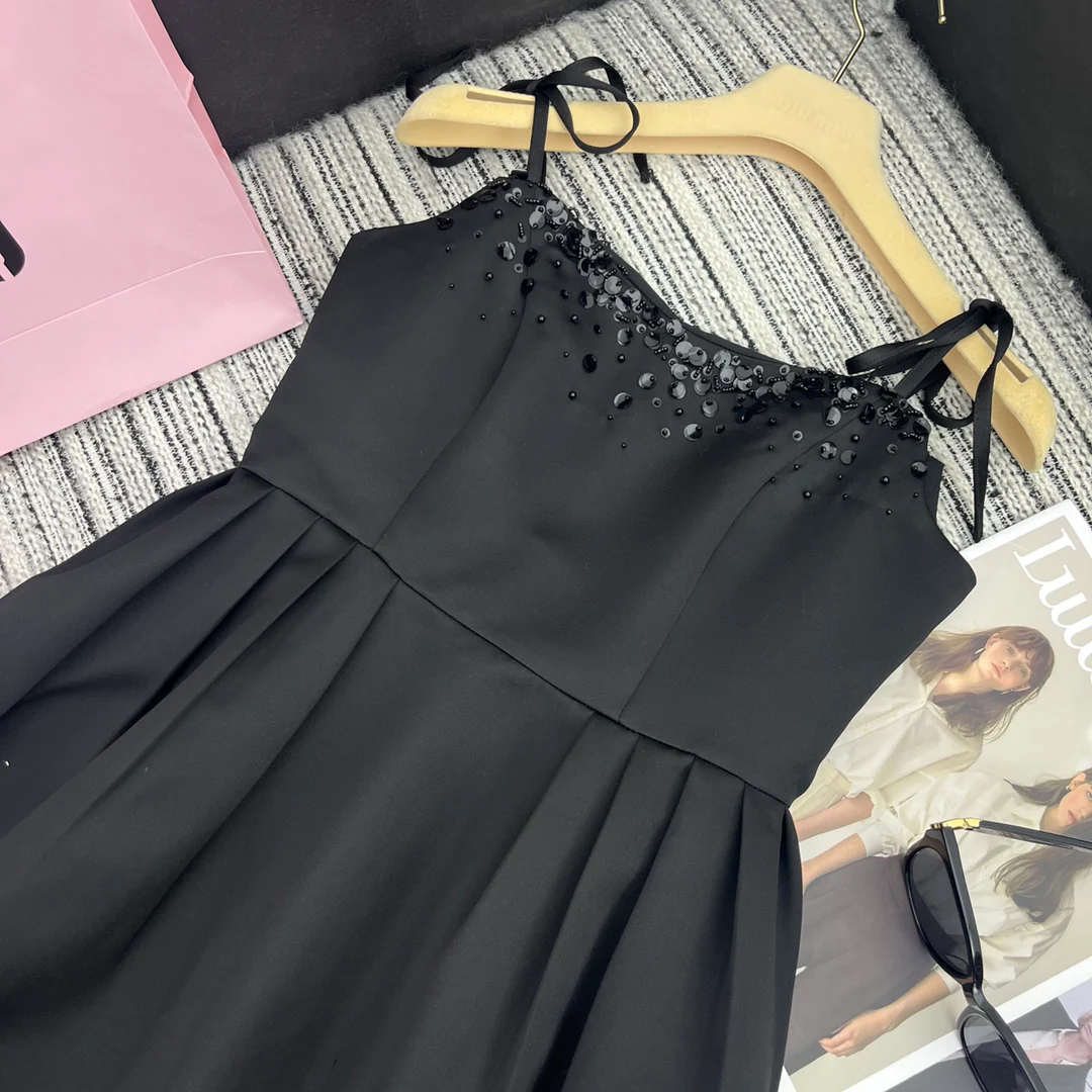 Miu Miu - 2404 - Новое платье-майка, расшитое бисером и пайетками.