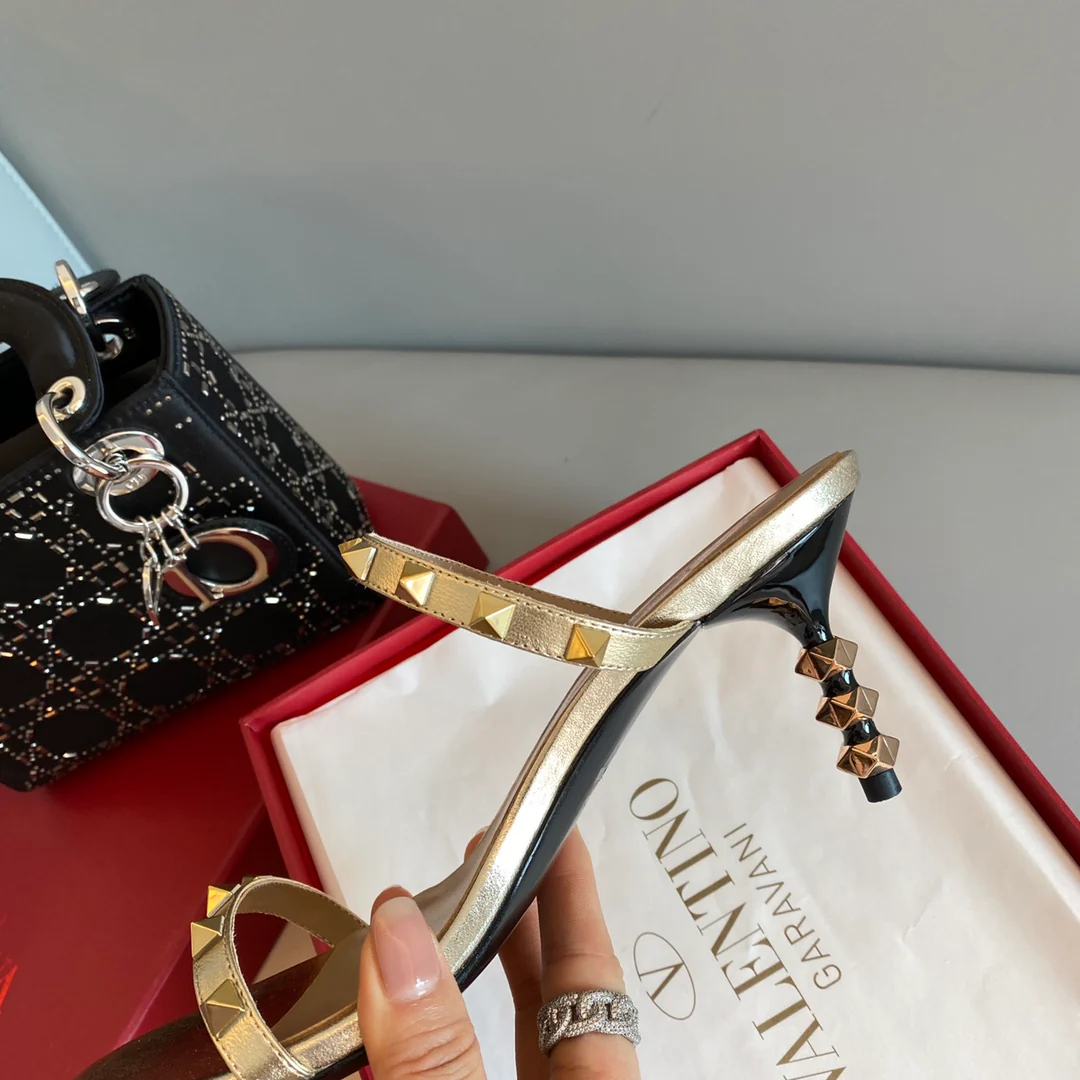 Valentino - Сандалии - Туфли на высоком каблуке - Шпильки