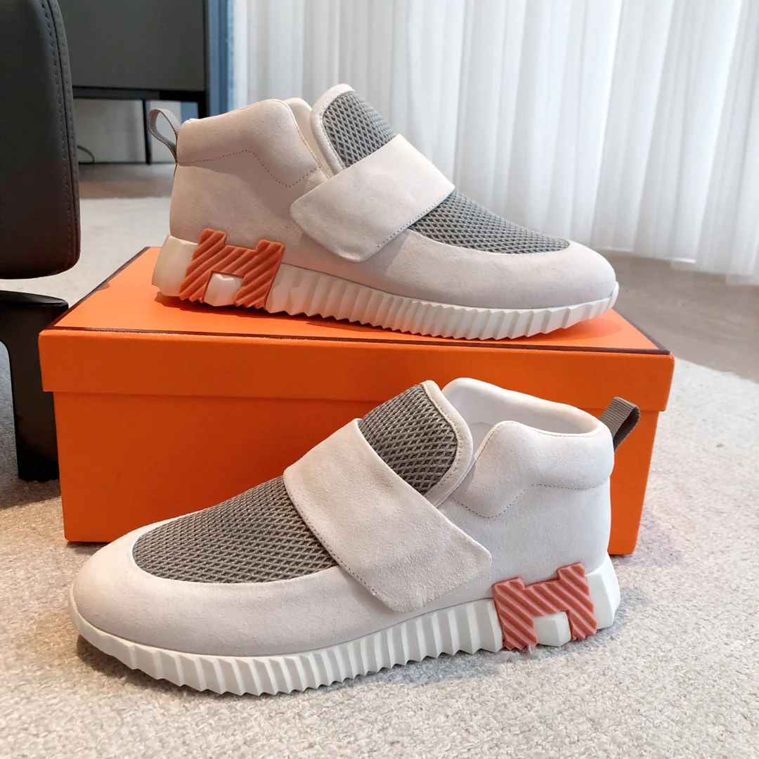 Новые кроссовки Hermes Giga 2023 года - унисекс - белые