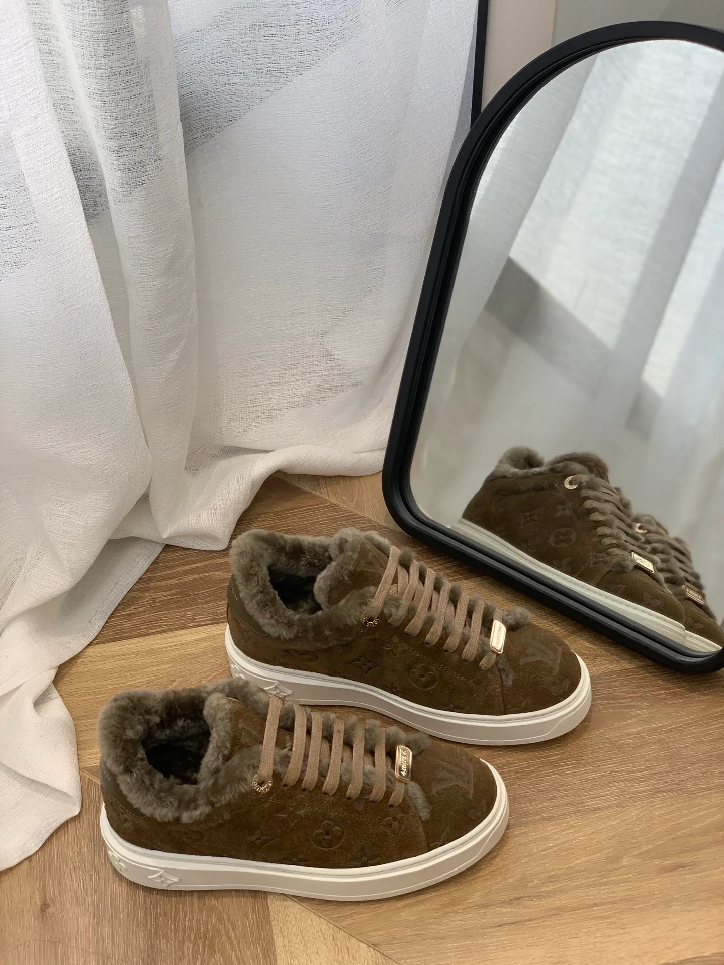 Обувь LV - шерстяные повседневные туфли LV для фестиваля