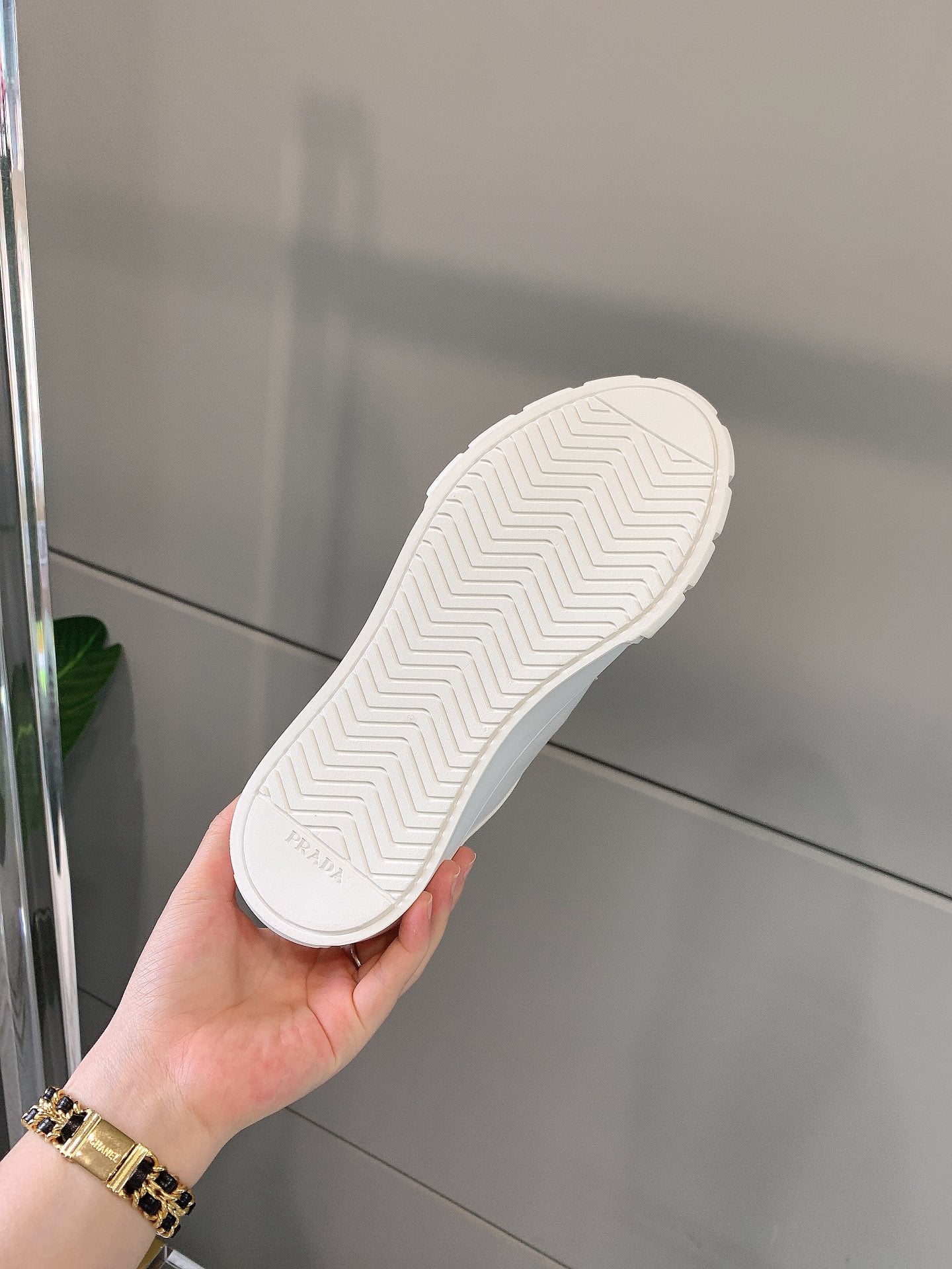 Prada - Белые кроссовки - Кеды - Повседневная обувь