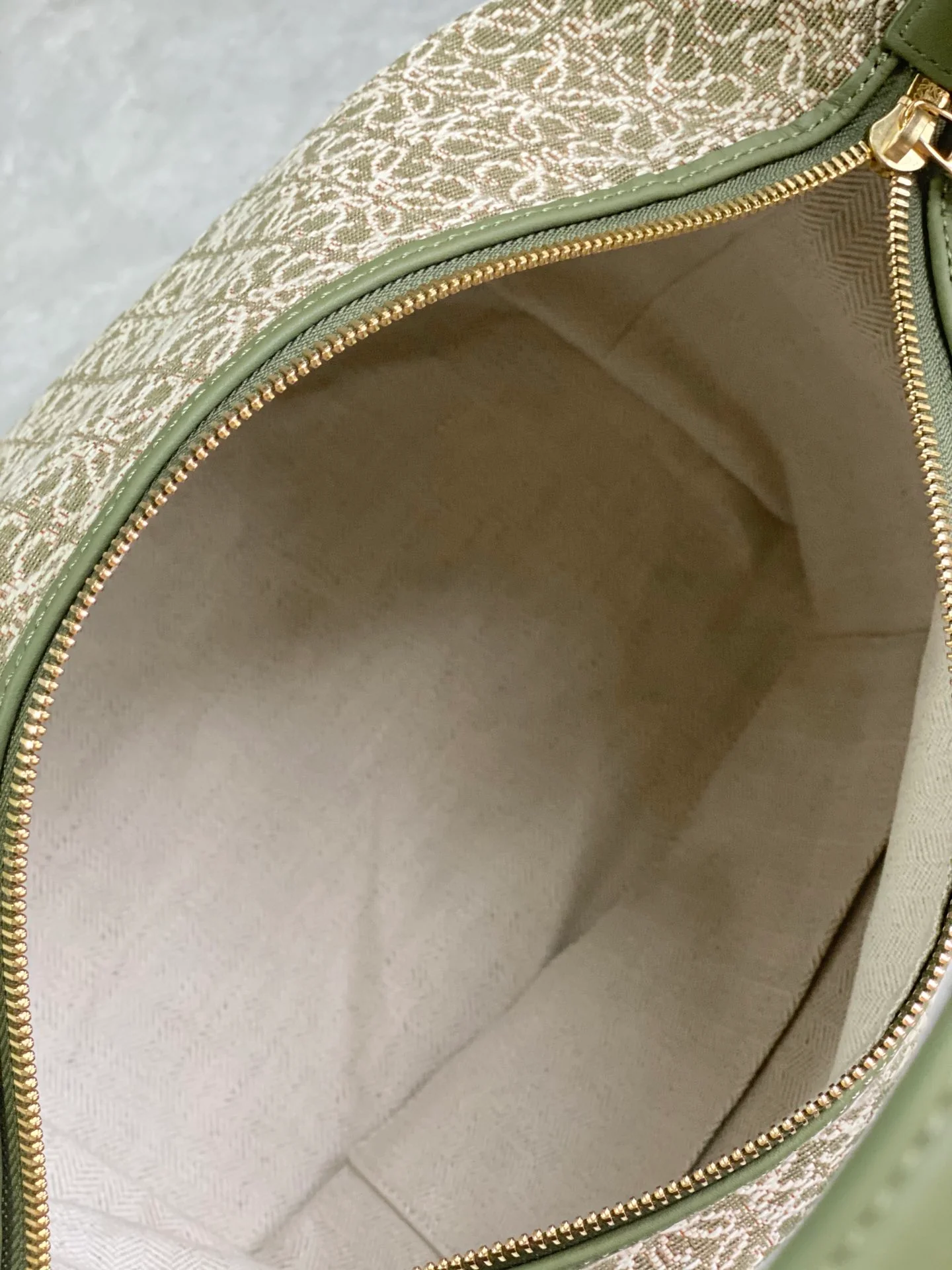 Сумка Loewe Cubi - жаккардовая телячья кожа - маленькая - зеленая