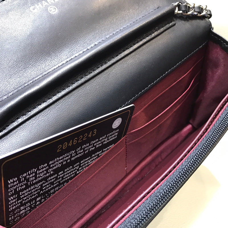 Chanel - Классические часы WOC - 19 см - Черная овечья кожа с серебристой фурнитурой