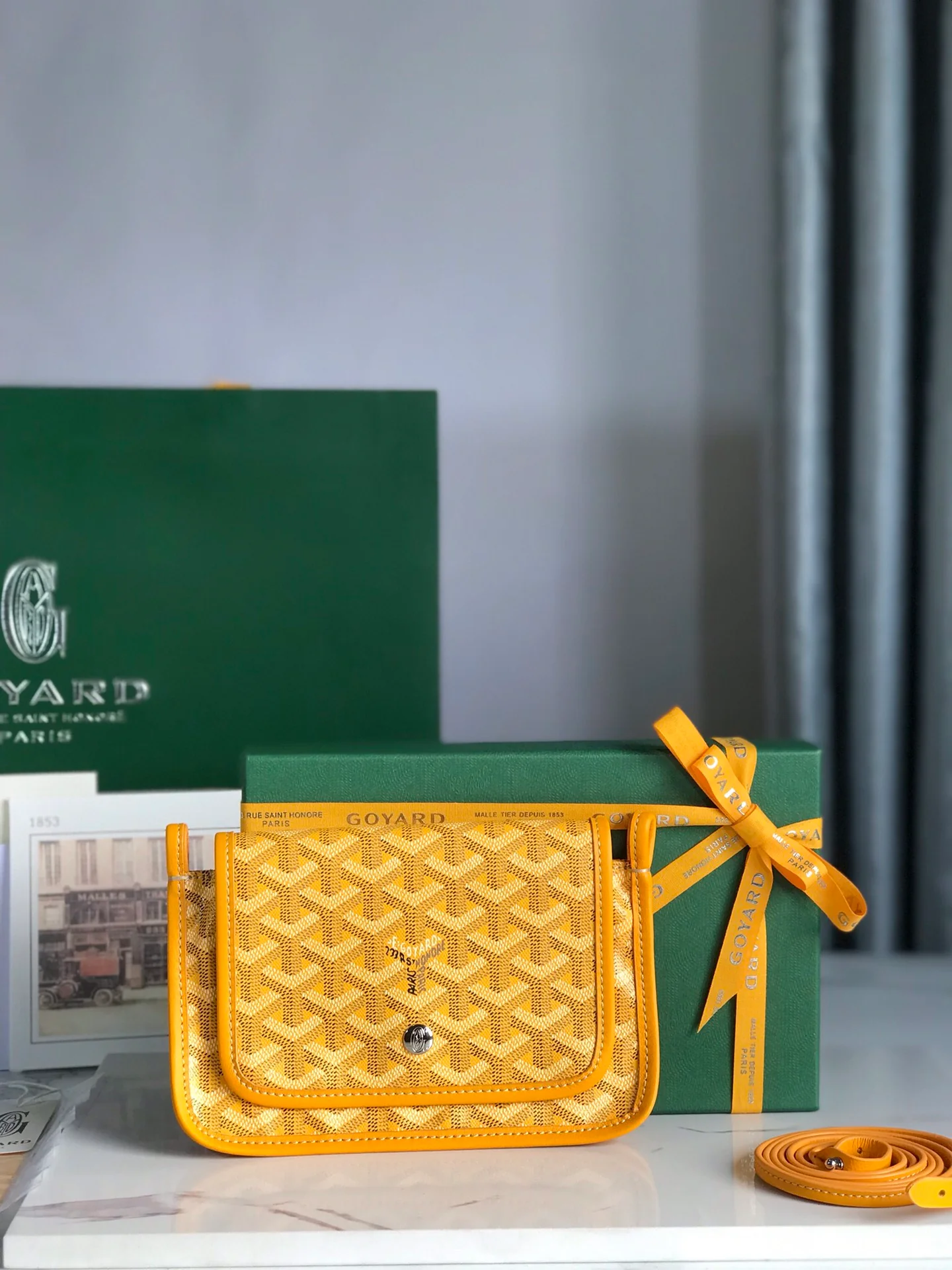 Тройная плоская сумка Goyard Plumet Series - желтый