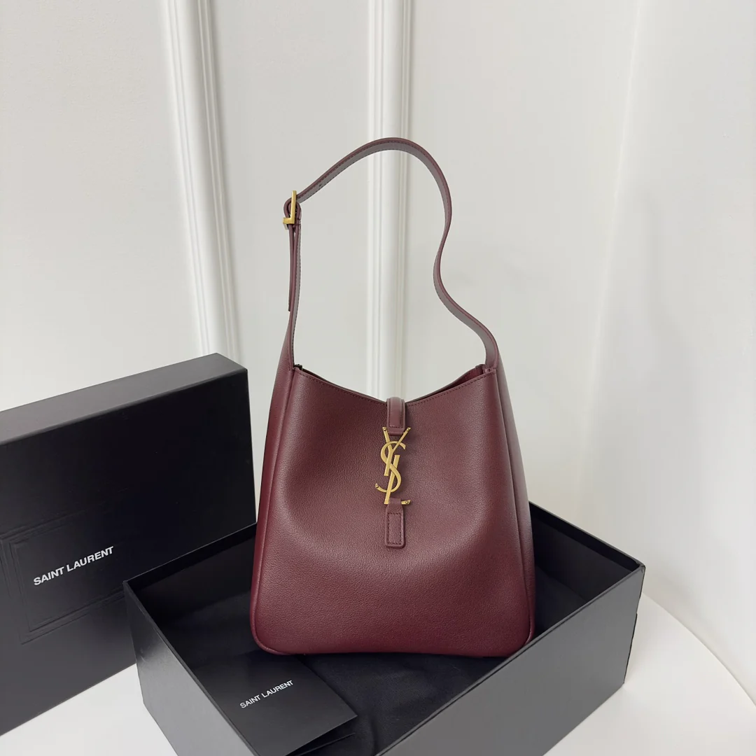 YSL-le-5-a-7-soft-hobo-maroon