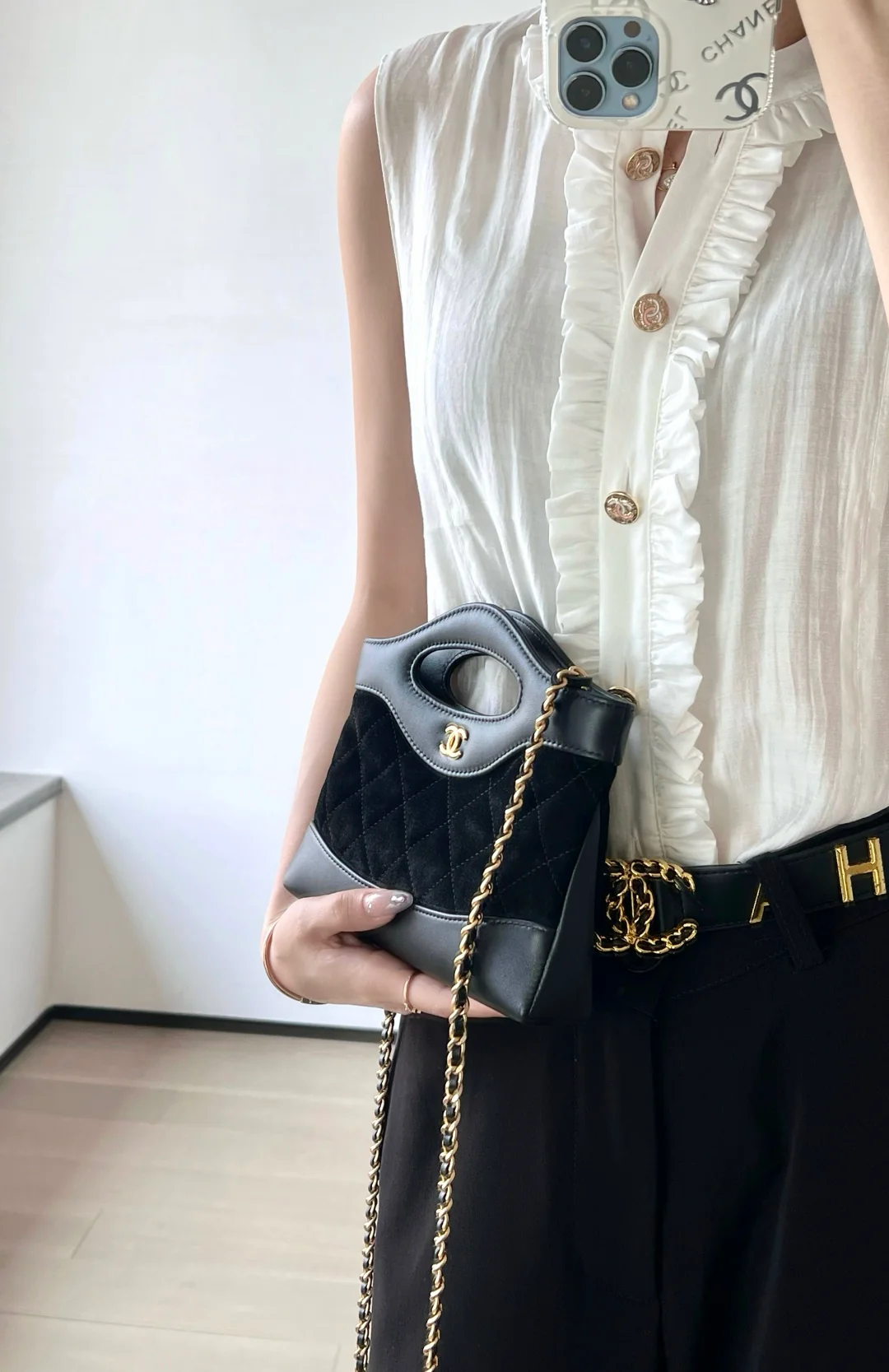 Сумка Chanel 25p nano31, замша, черная.