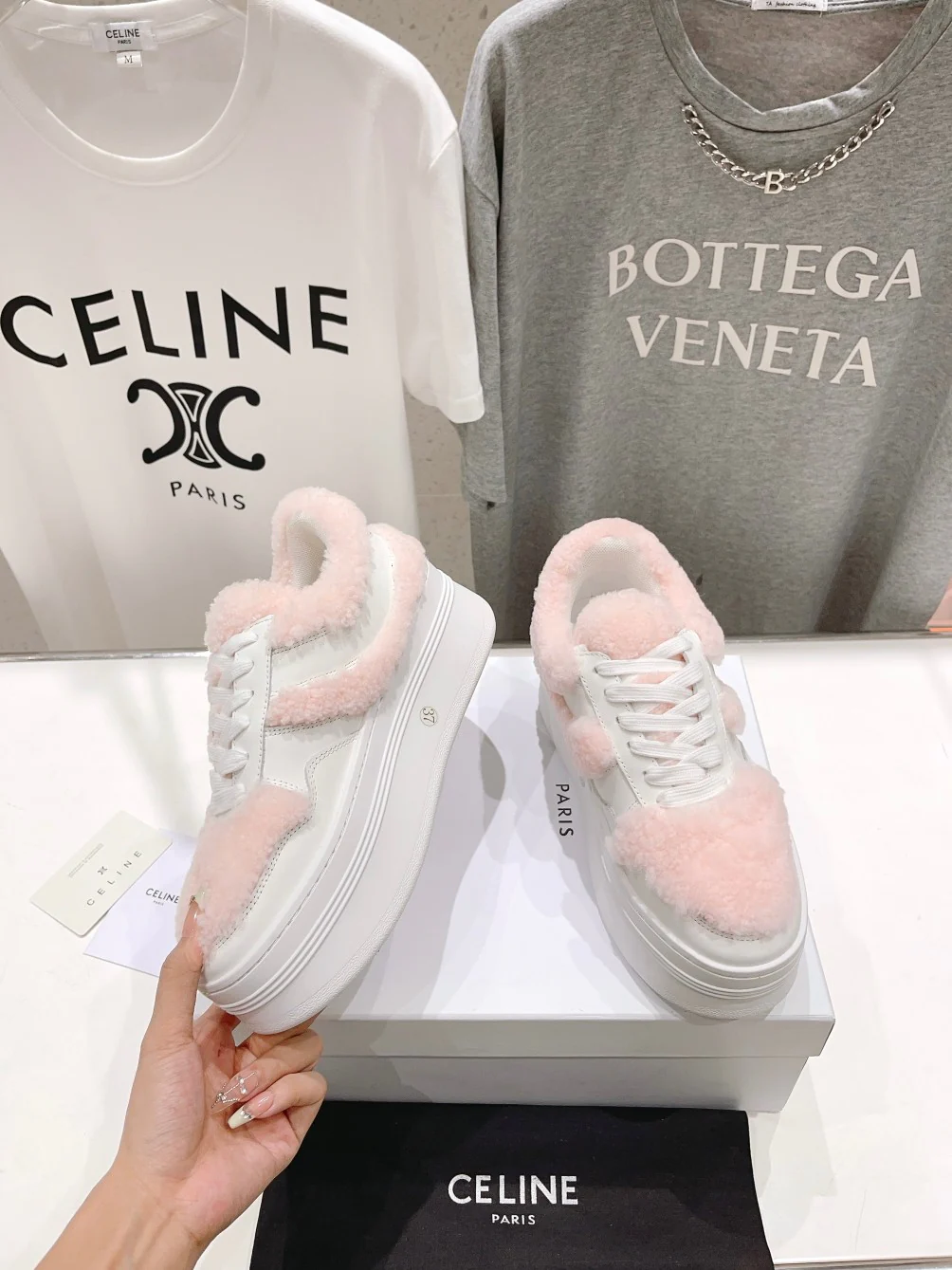 Кроссовки на платформе Celine - розовые