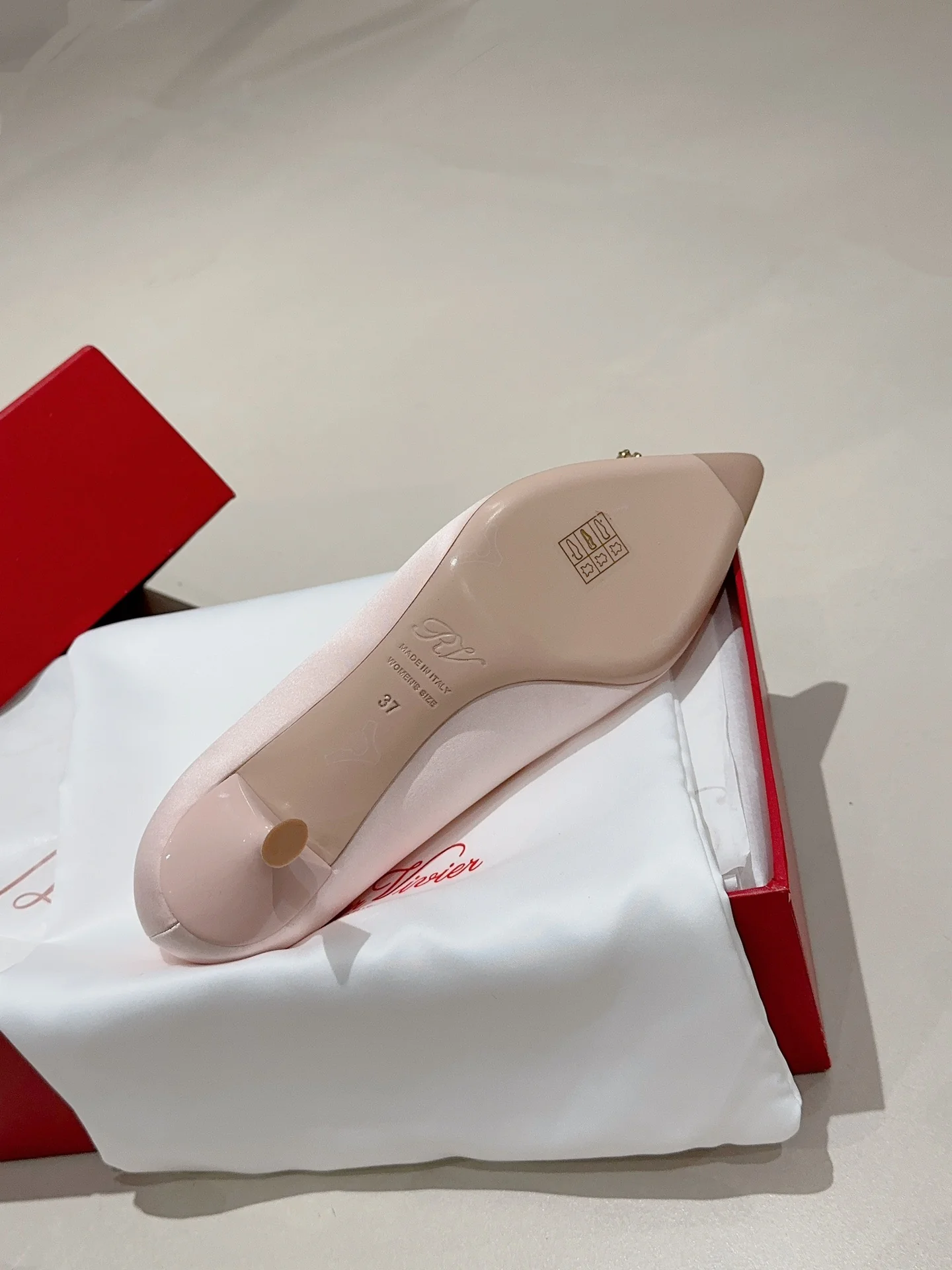 Туфли с квадратным носком и пряжкой - 2024 - На высоком каблуке - Розовые