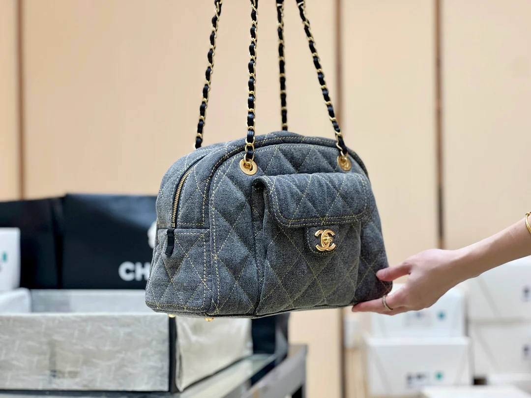 Сумка для боулинга Chanel 24a Cowboy