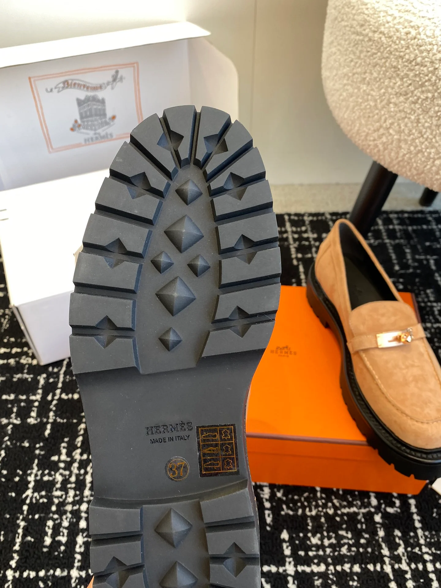 Лоферы Hermes Kelly Buckle 2024 — коричневые