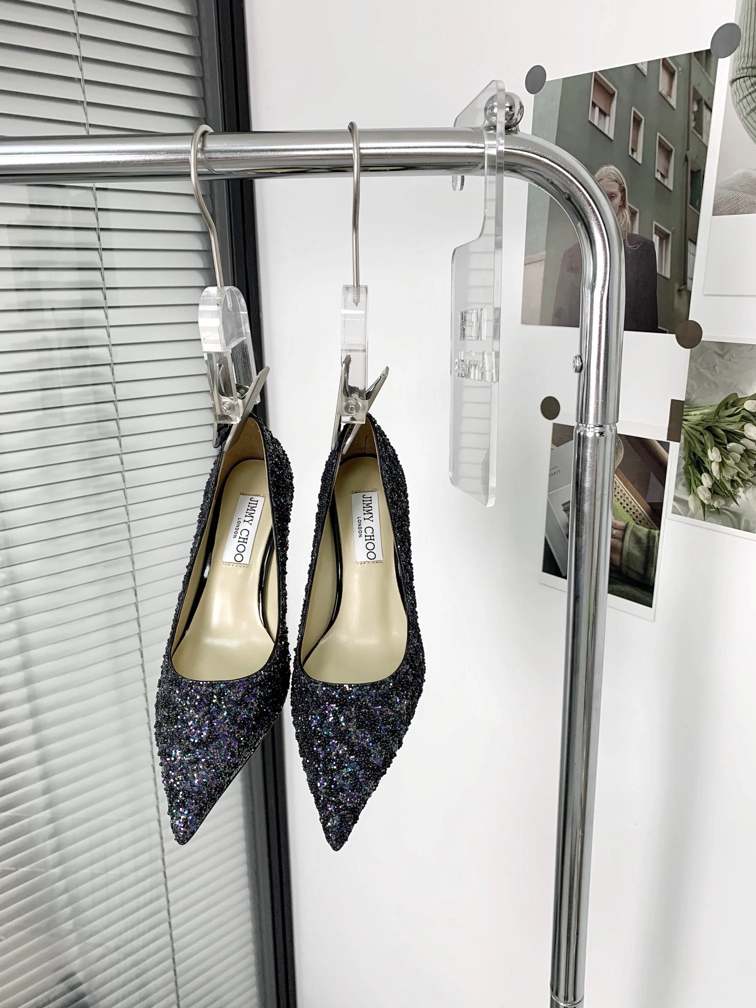 Новые поступления коллекции Jimmy весна/лето 2022 - Туфли на высоком каблуке с пайетками - 3