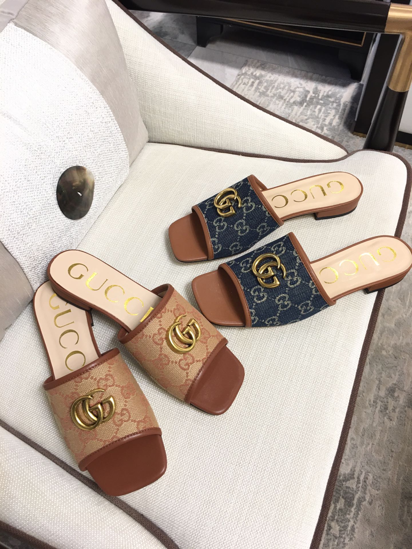 Тапочки Gucci с квадратным носком