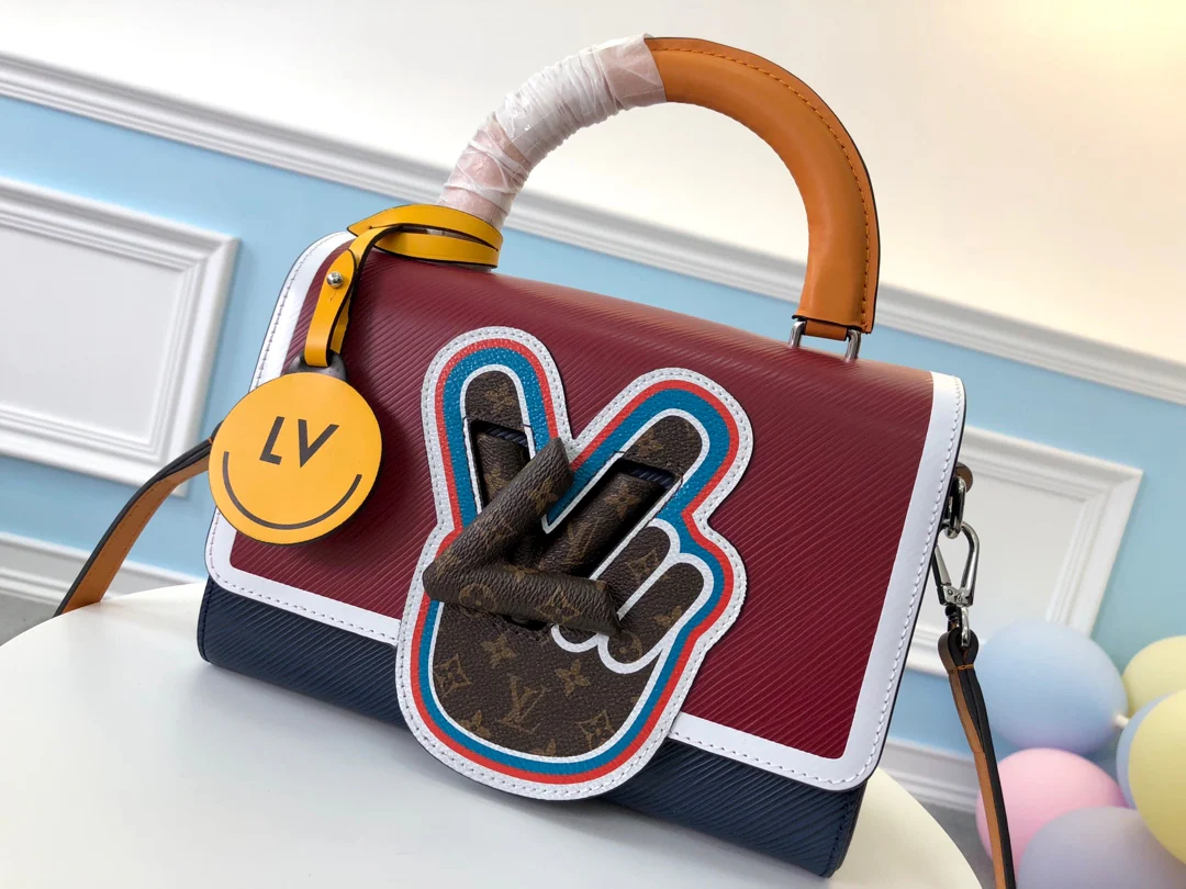 m50282-LV-Twist Средняя сумка - Бордовый цвет