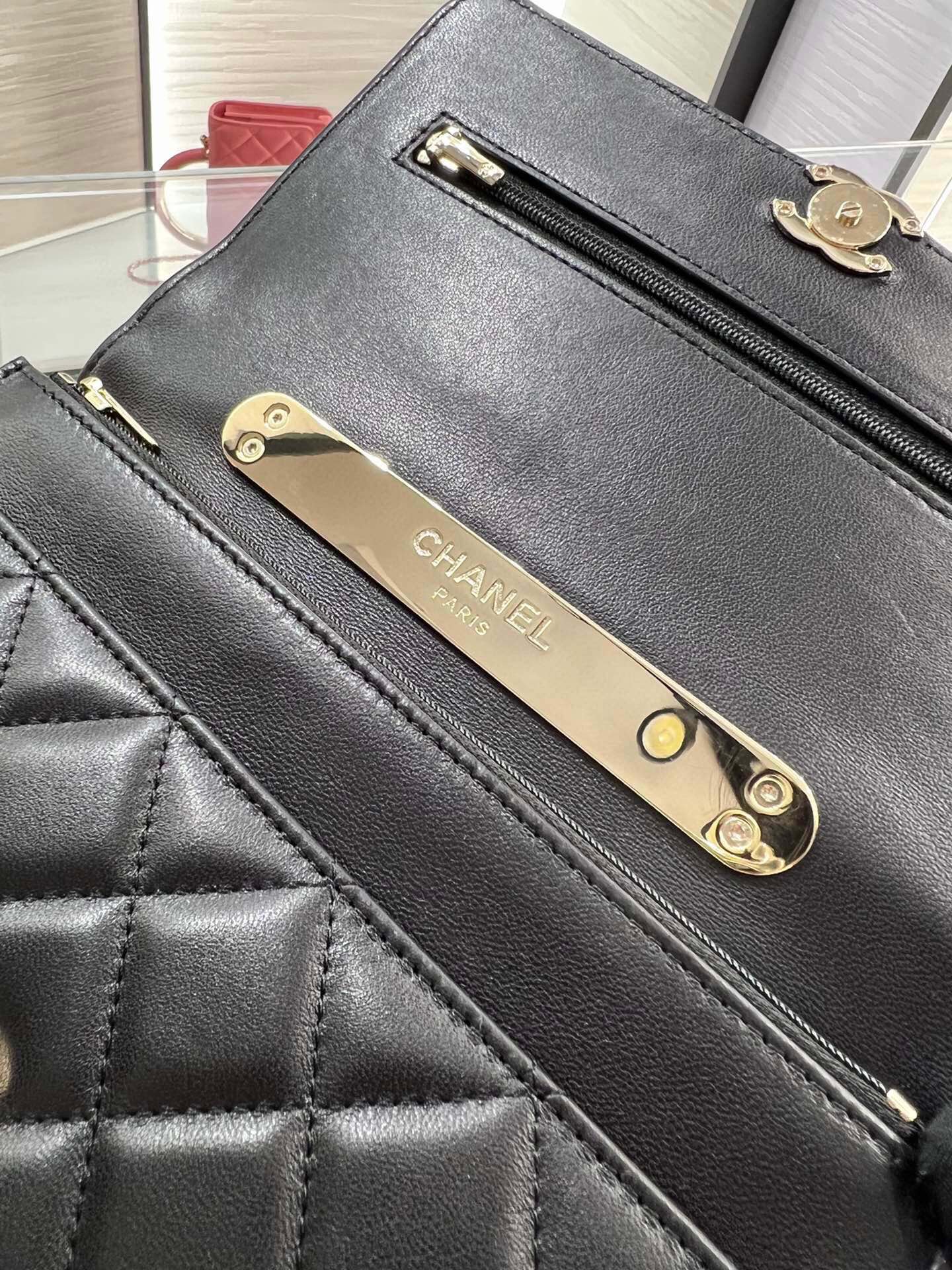 Новинка 2022 года от Chanel - Ручка WOC - Овечья кожа - 19 см - 1