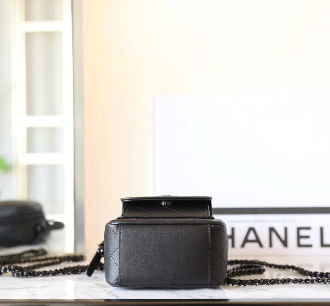 Мини-рюкзак Chanel 25c New So Black