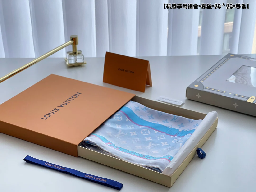 LV - Конфиденциальная монограмма - Шелковый шарф 90 см - 1 шт.