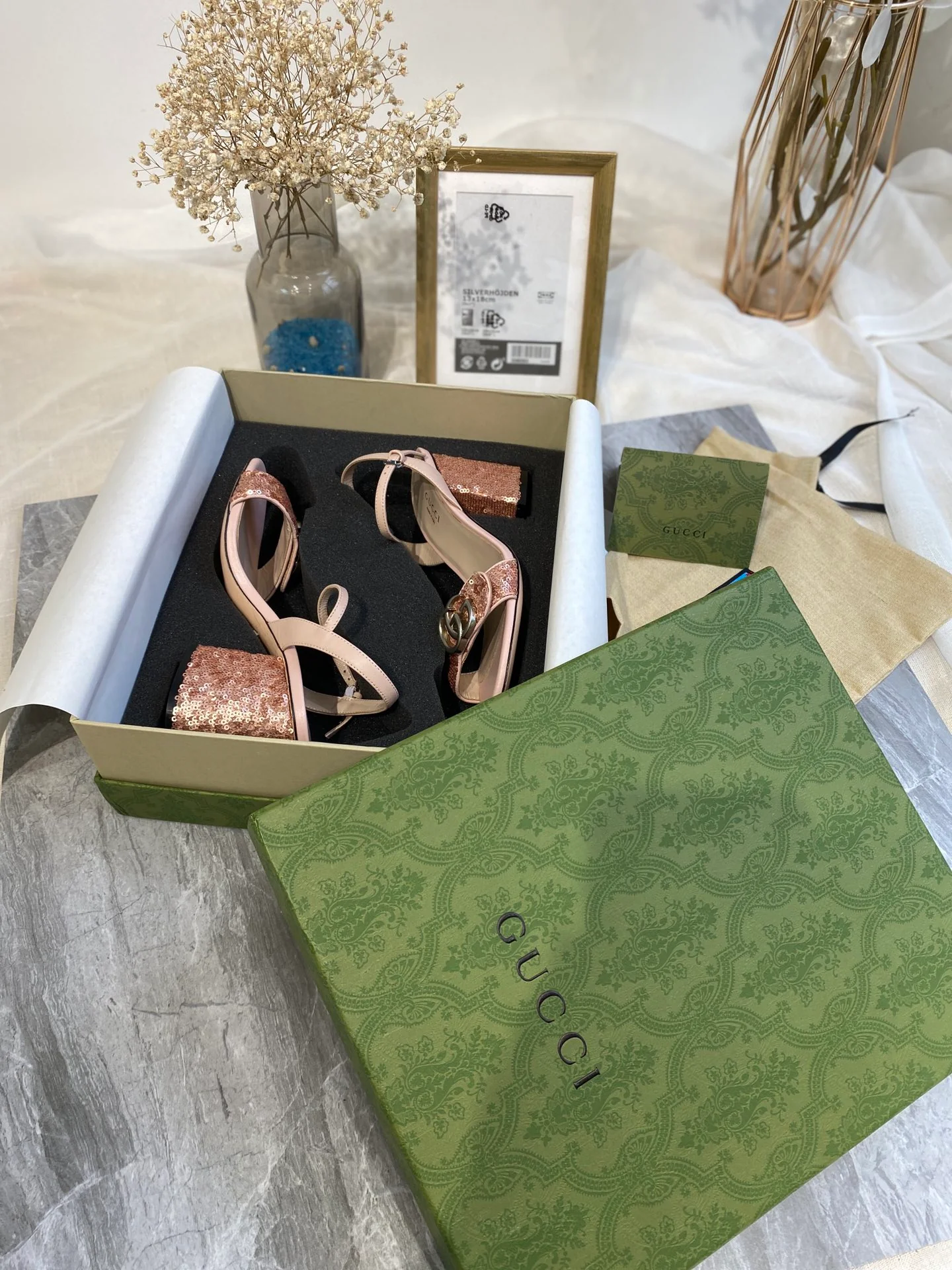 Босоножки Gucci на высоком каблуке с ремешками - 2