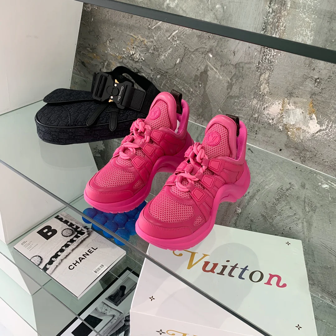 Обувь LV - Массивные кроссовки LV - 18