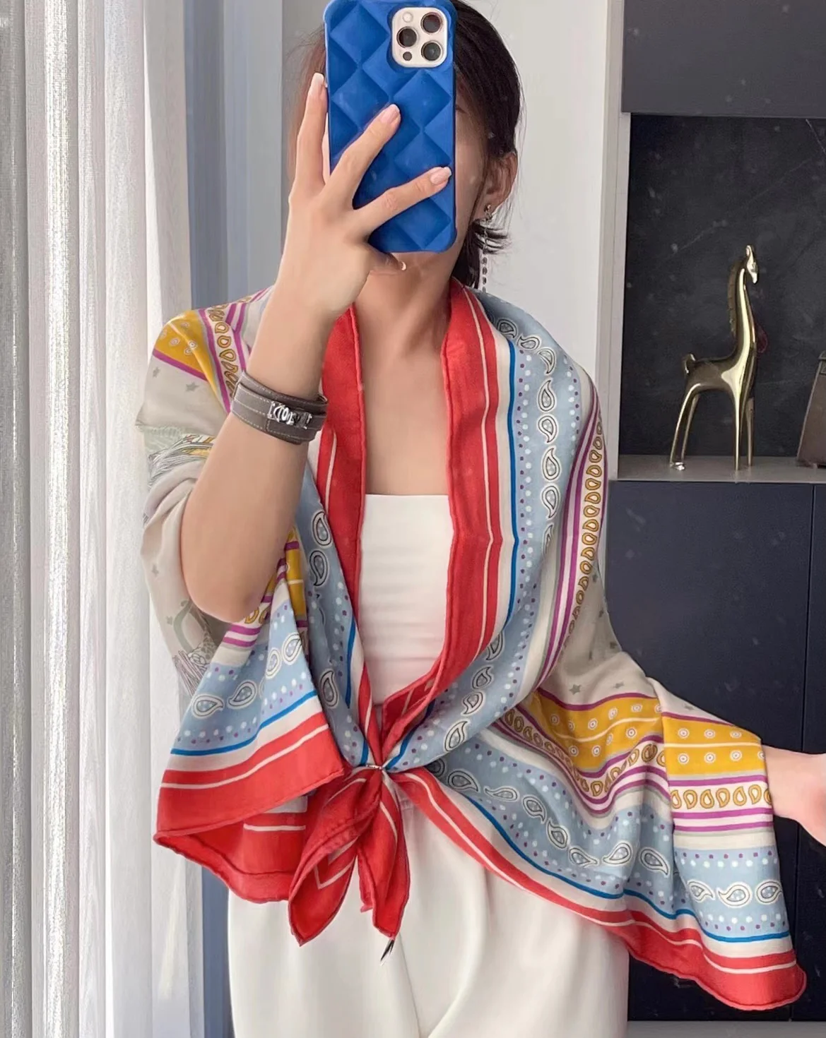 Элегантное двустороннее седло Hermes - 140 см - Шелк-кашемир - Красное