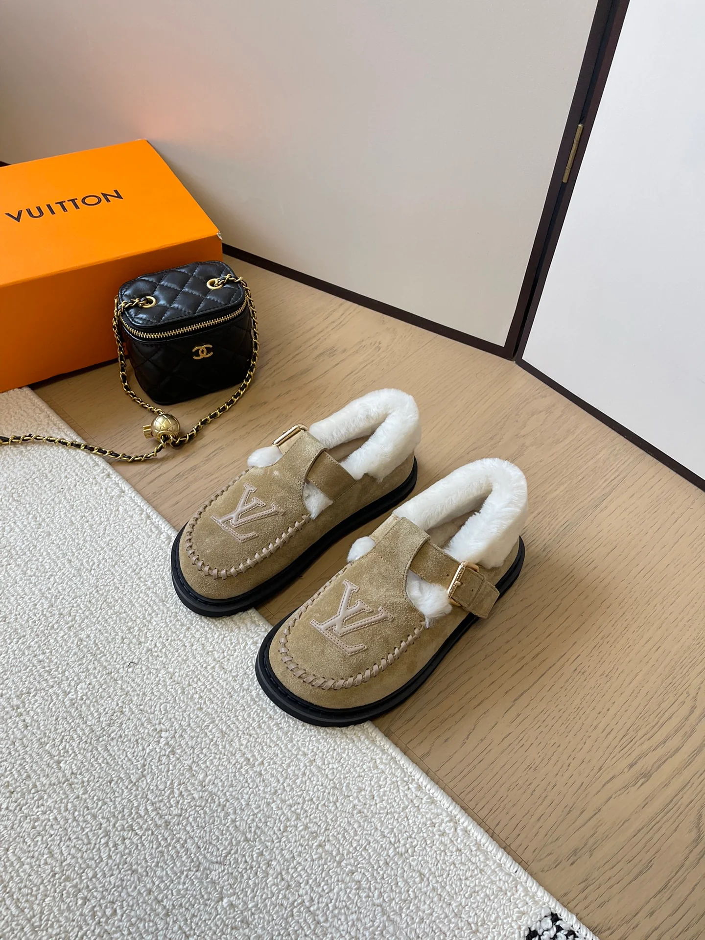 Плюшевые сандалии Birkenstock LV-2024 - Кофейно-коричневые