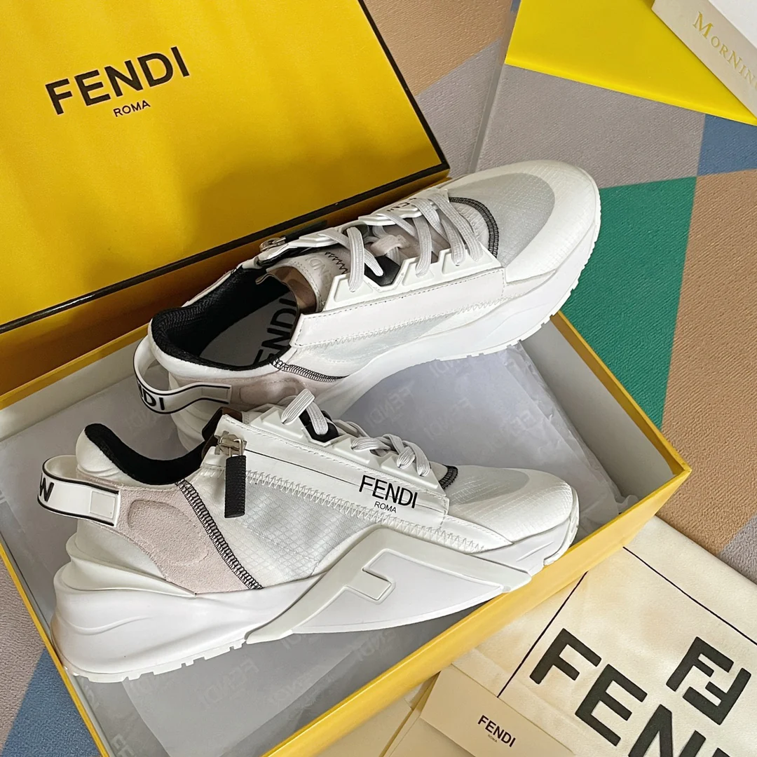 Fendi - Повседневные кроссовки - Белые и розовые