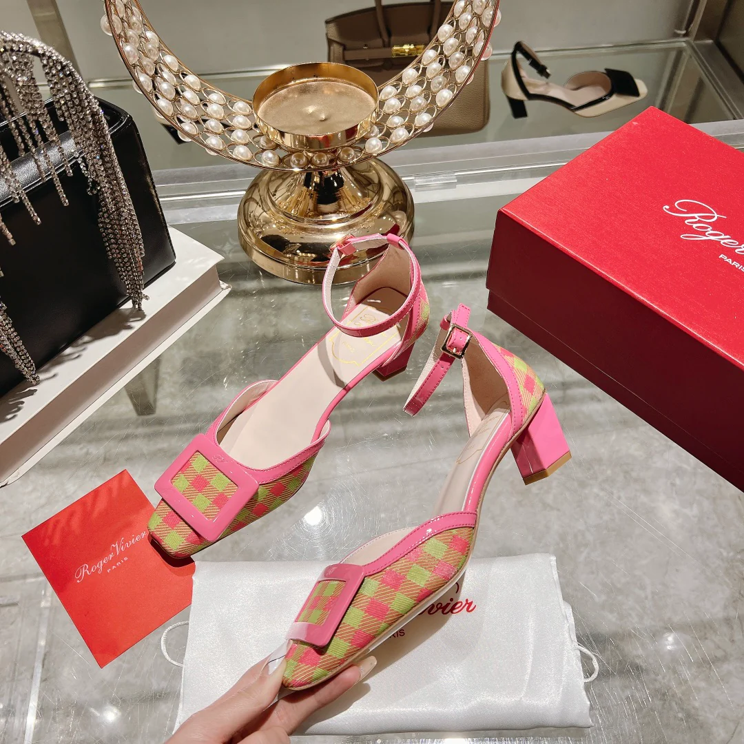 Обувь RV Shoes - Новинка ранней весны 2023 года - Полые сандалии - Клетчатый зеленый цвет