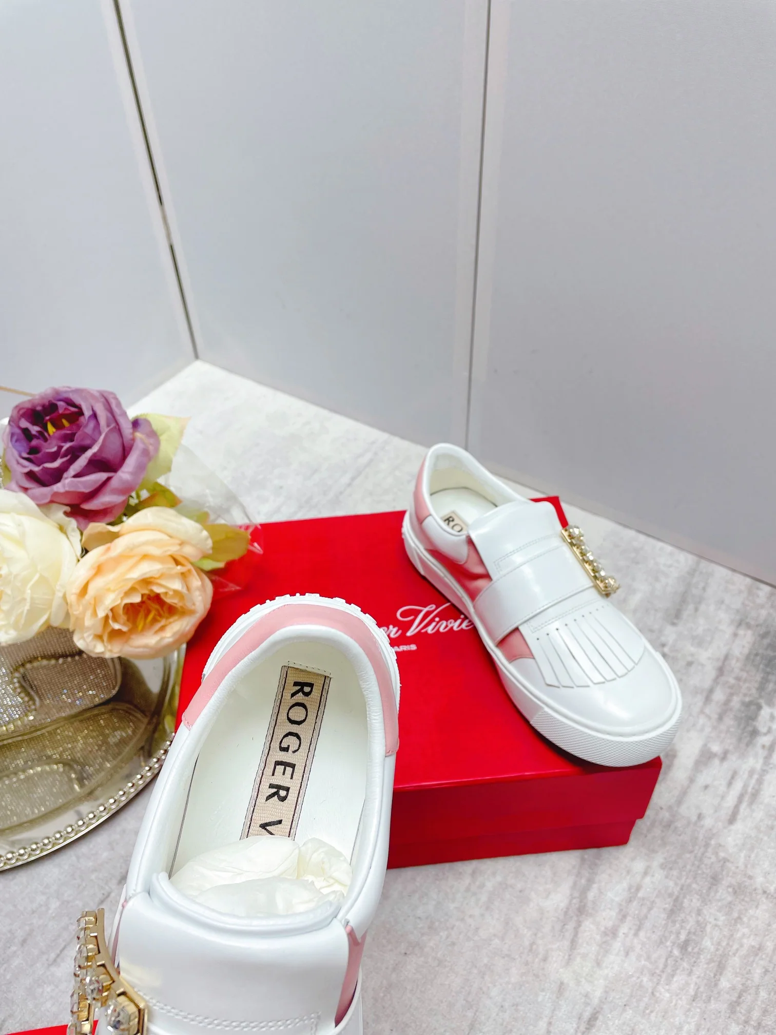 Обувь RV - Новинка весны/лета 2023 - Кроссовки с пряжкой и кисточкой из страз - Белые - Розовые