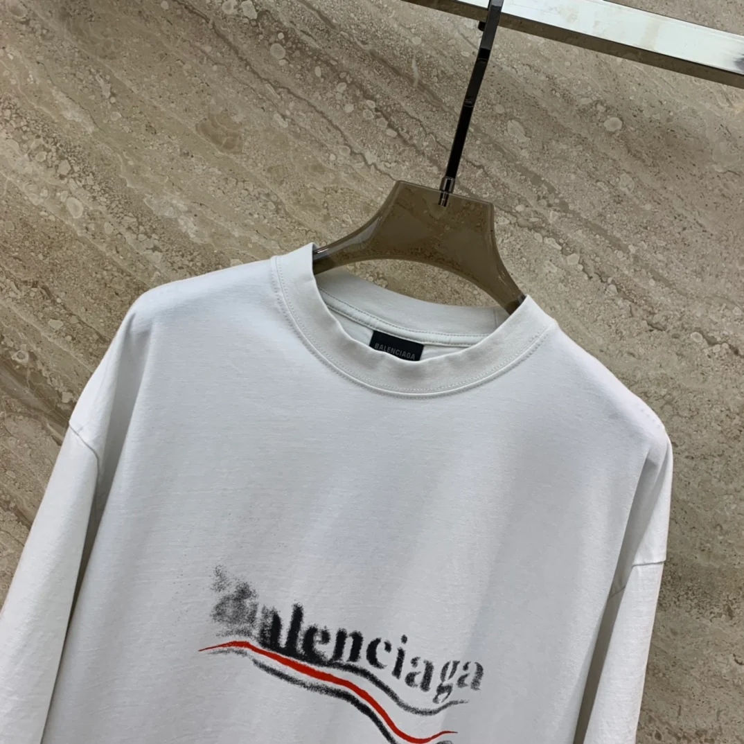 Футболка Balenciaga 2403 Melting Coke Print свободного кроя с коротким рукавом - унисекс - белая