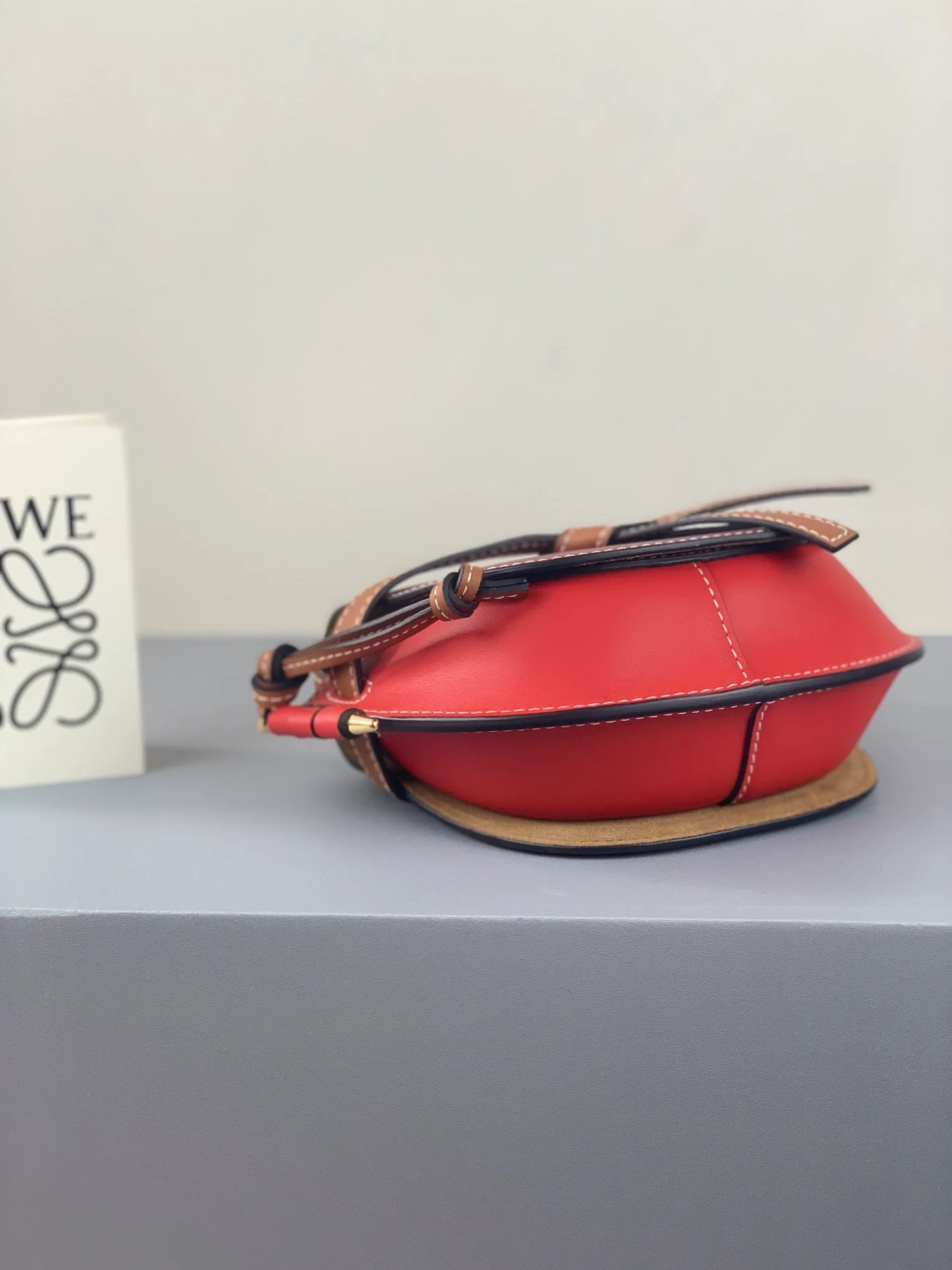 Мини-ворота Loewe 21x12x5x9x5 см, винно-красный x коричневый