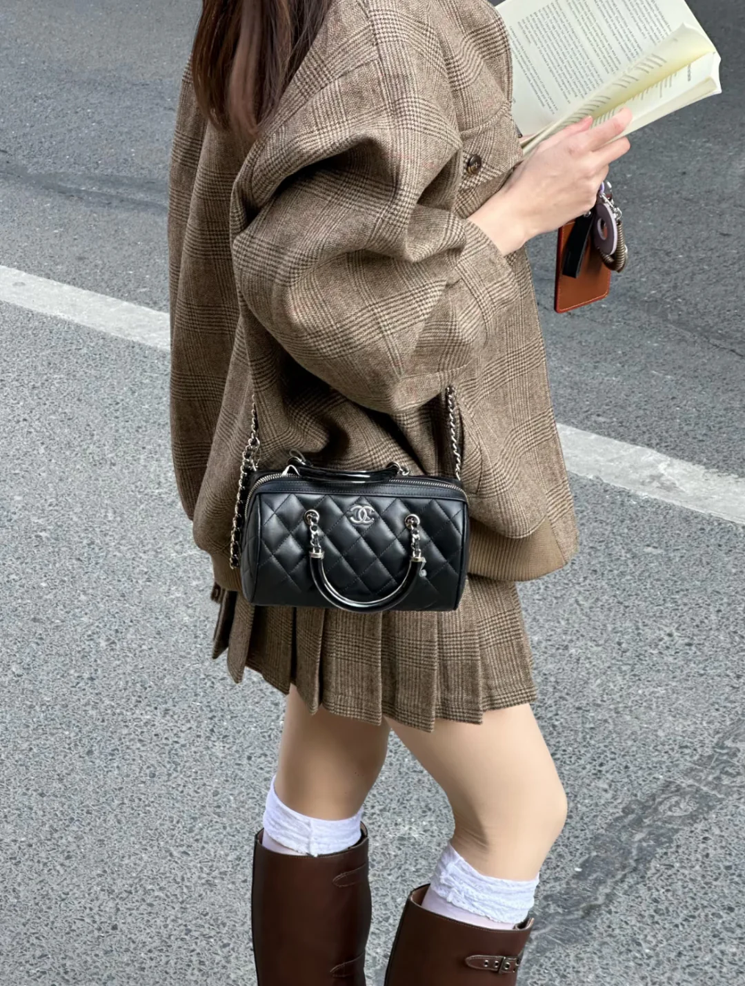 Ручка эмалированная Chanel 25 пенсов???