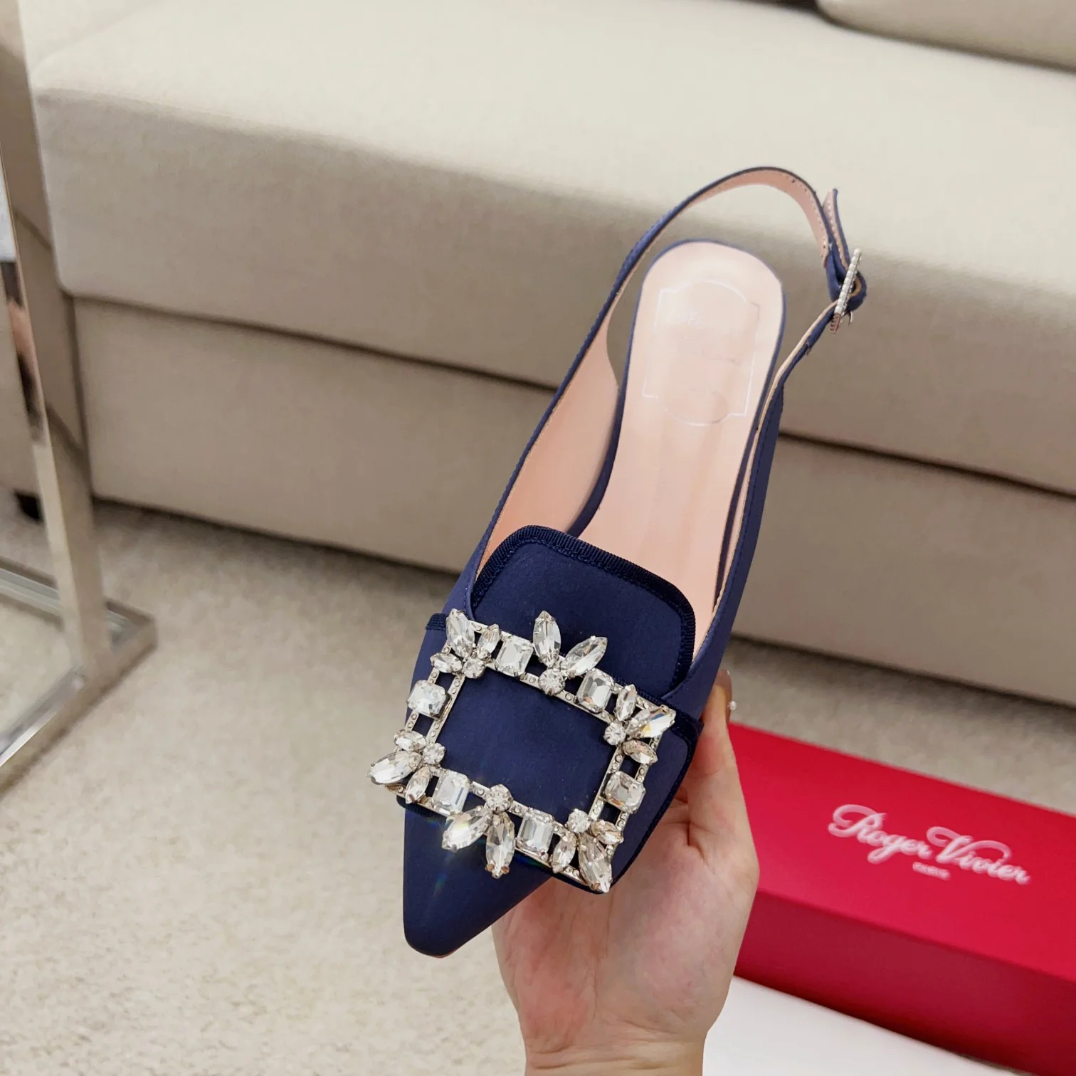 Обувь RV Shoes - Серия Versailles Garden - Сандалии с бриллиантовой пряжкой - Синие