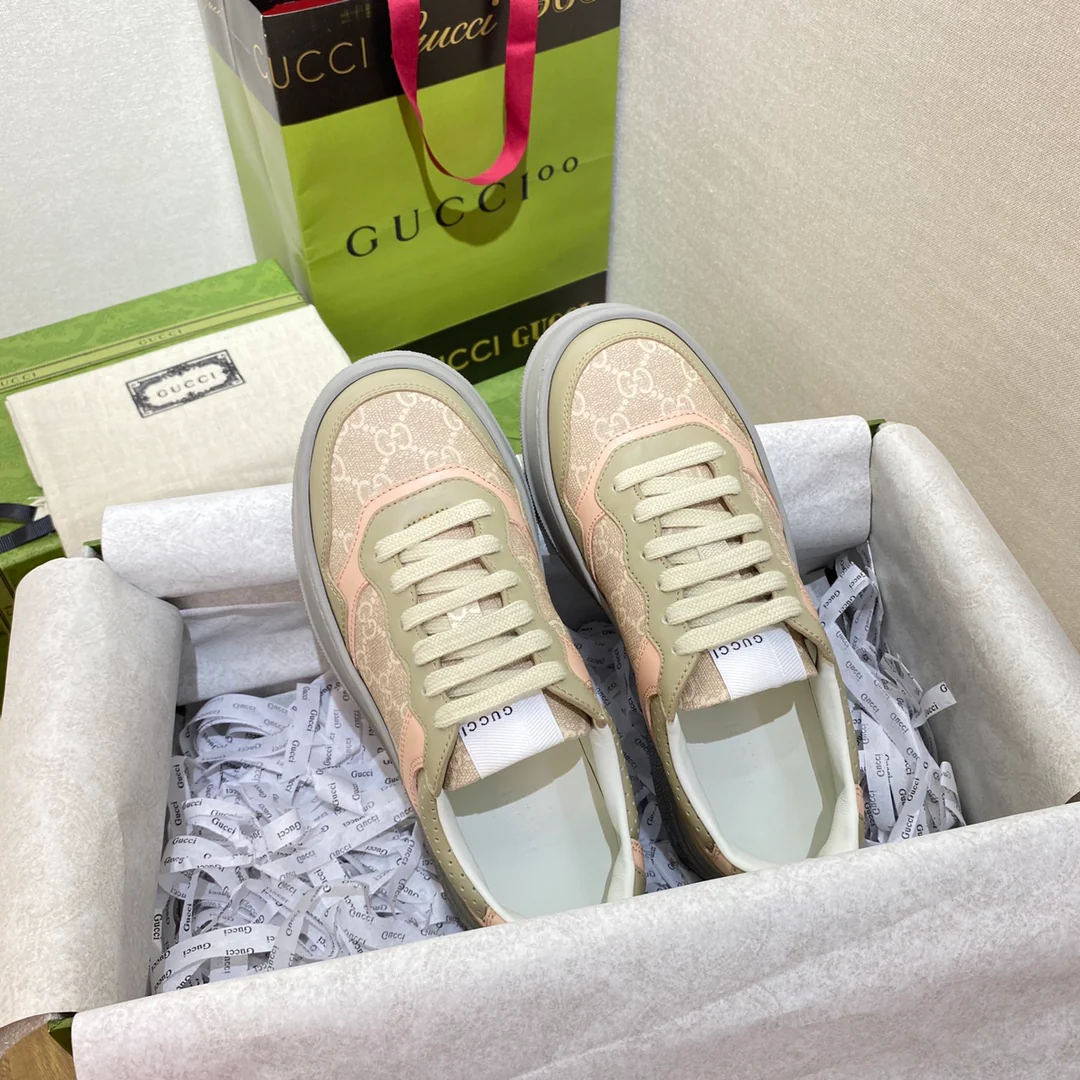 Белые кроссовки на платформе Gucci - унисекс - розовато-серые