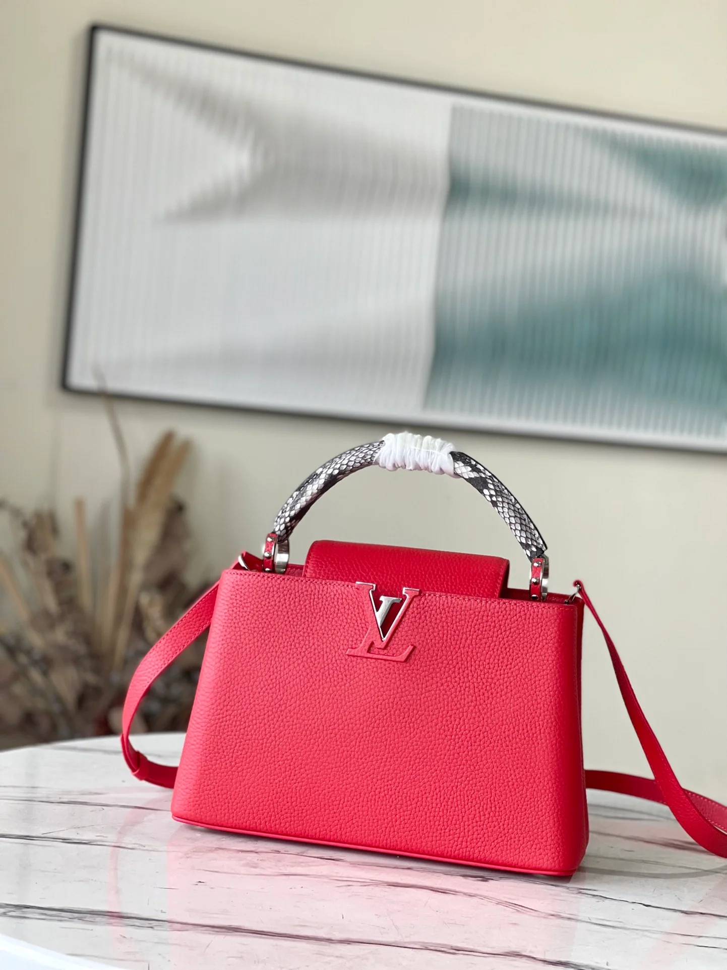 n92040m48865-LV-capucines-handbag-medium-red with silver hardware