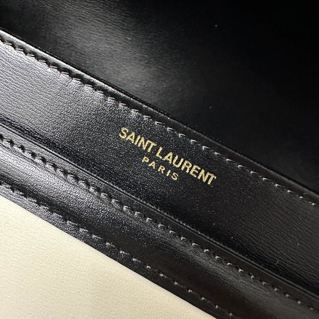 Сумка YSL Box Saint Laurent Tofu Bag Medium, черно-белая.