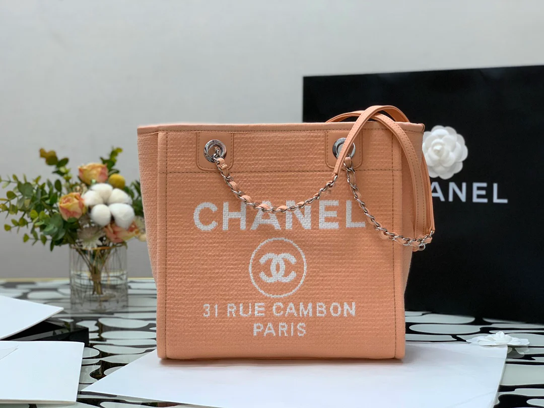 Пляжная сумка Chanel из коллекции осень/зима 2022 — розовая — маленькая