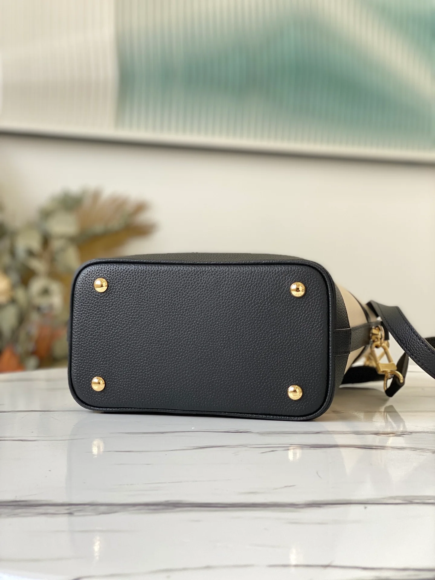 lv-m57813-cruiser-small handbag